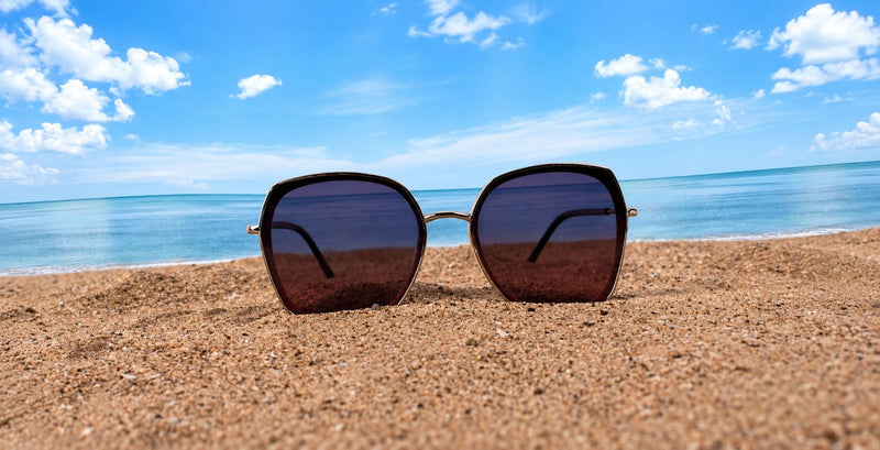 Best Glasses for Long Faces: Frames That Transform Your Look