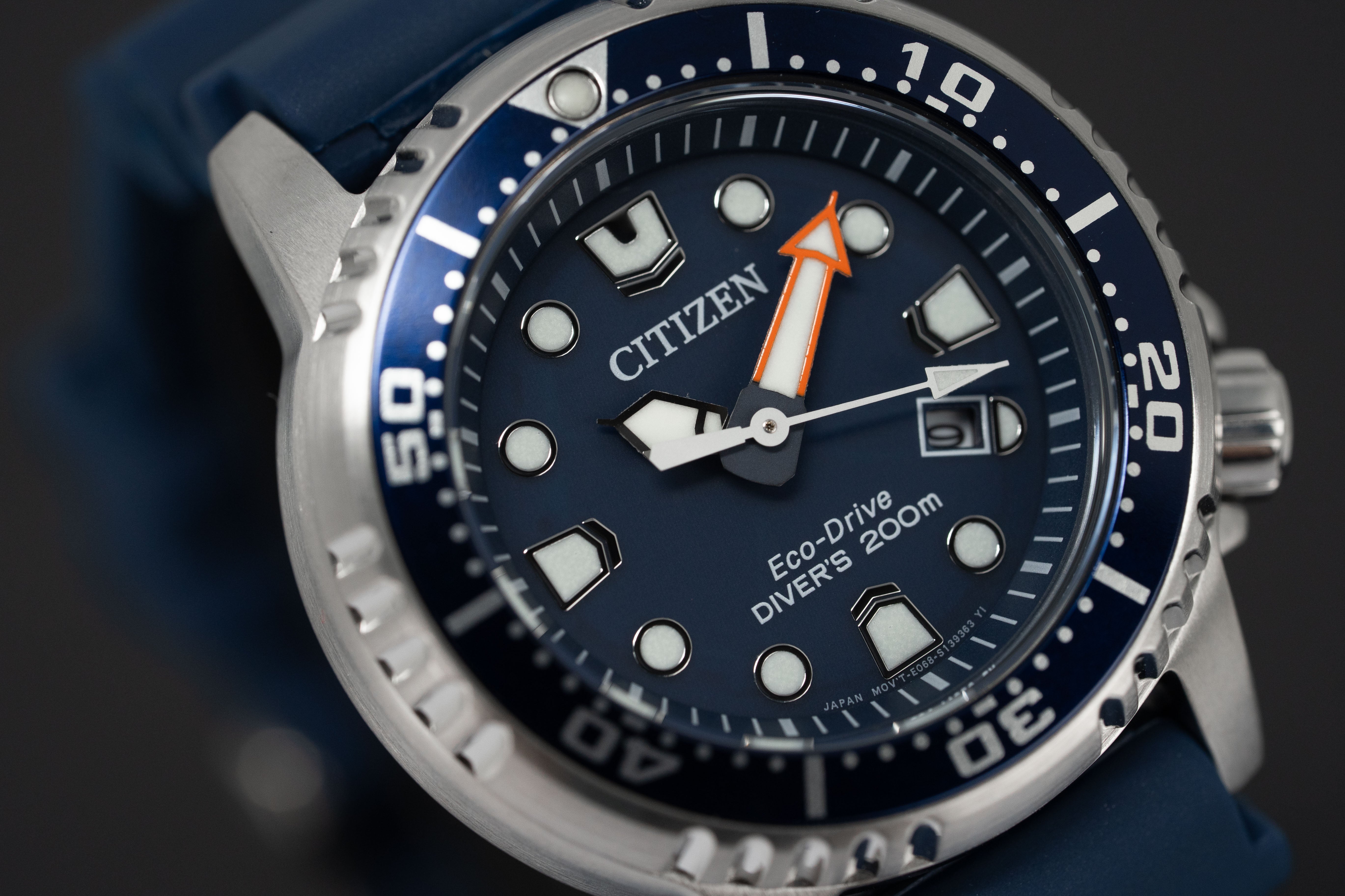 Citizen Eco-Drive Marine Promaster Blue Ladies Watch EP6051-14L-GR8 Sunglasses