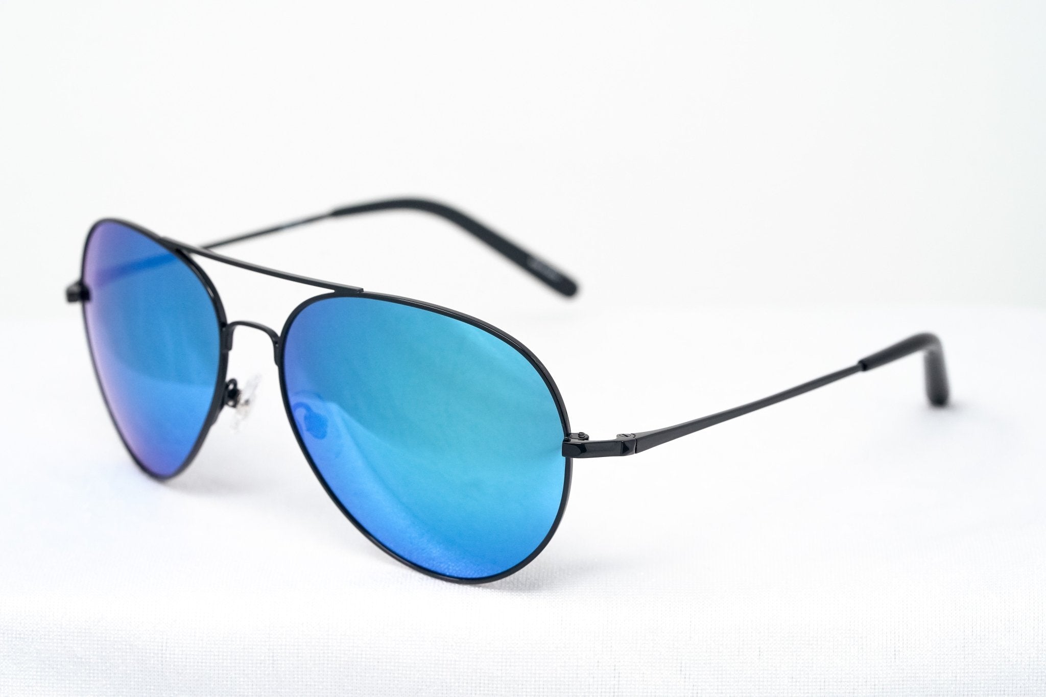 Copy of Matthew Williamson Sunglasses Black and Blue - Watches & Crystals