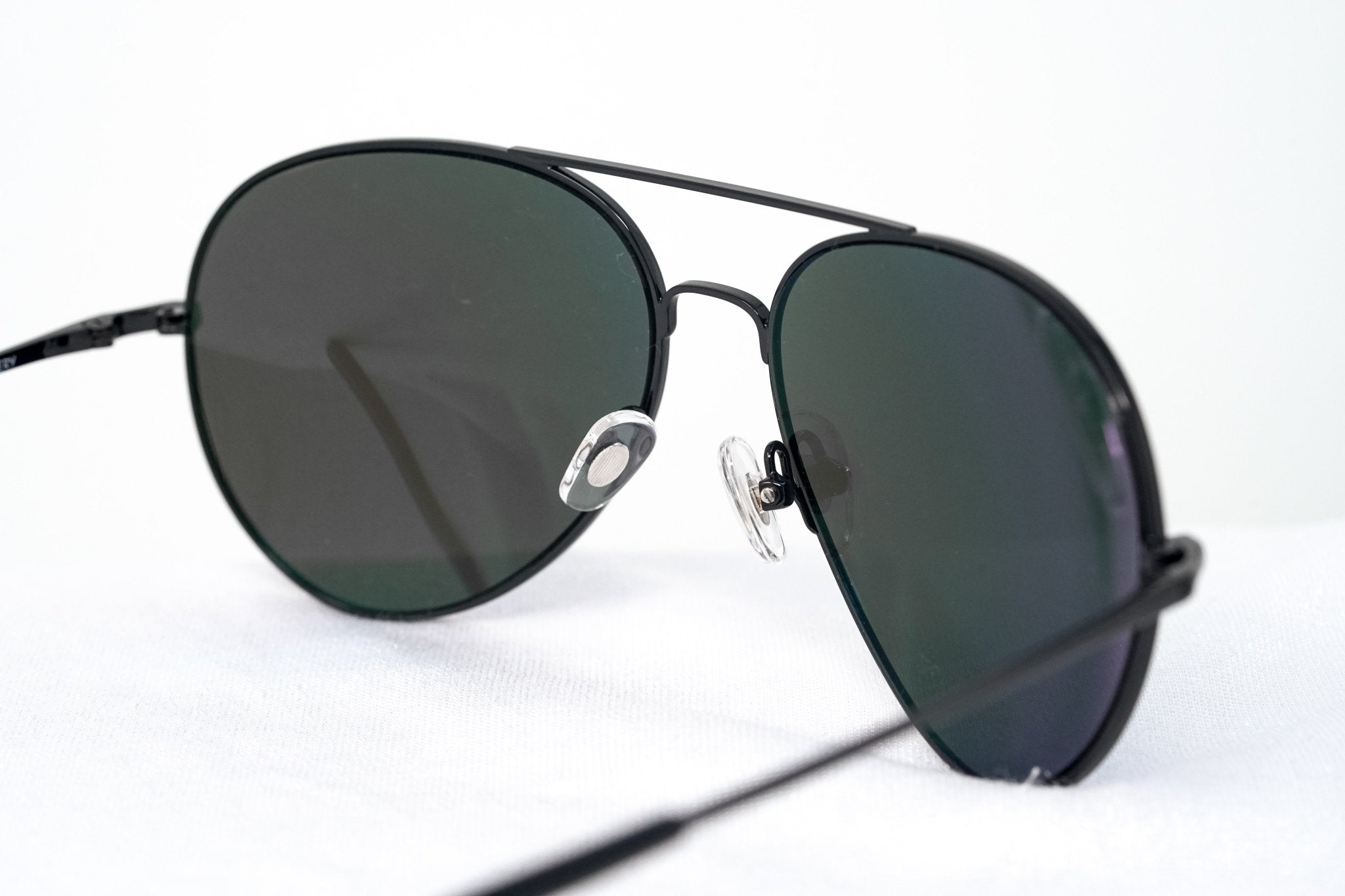 Copy of Matthew Williamson Sunglasses Black and Blue - Watches & Crystals