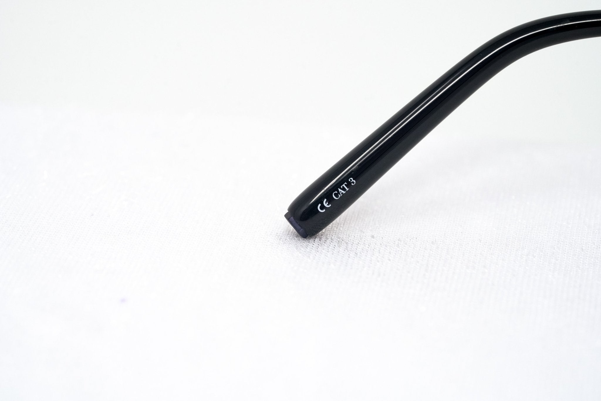 Matthew Williamson Sunglasses Black and Blue - Watches & Crystals