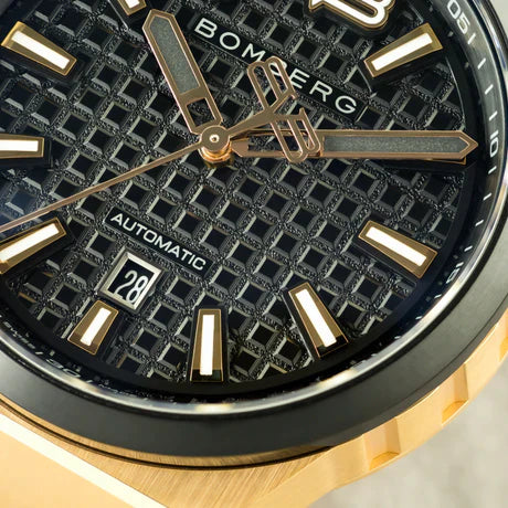 Bomberg Men's Watch BOLT-68 Neo Automatic Shanghai Metropolis BF43APGD.09-8.12-GR8 Sunglasses