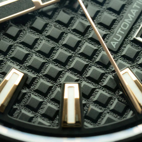 Bomberg Men's Watch BOLT-68 Neo Automatic Shanghai Metropolis BF43APGD.09-8.12-GR8 Sunglasses