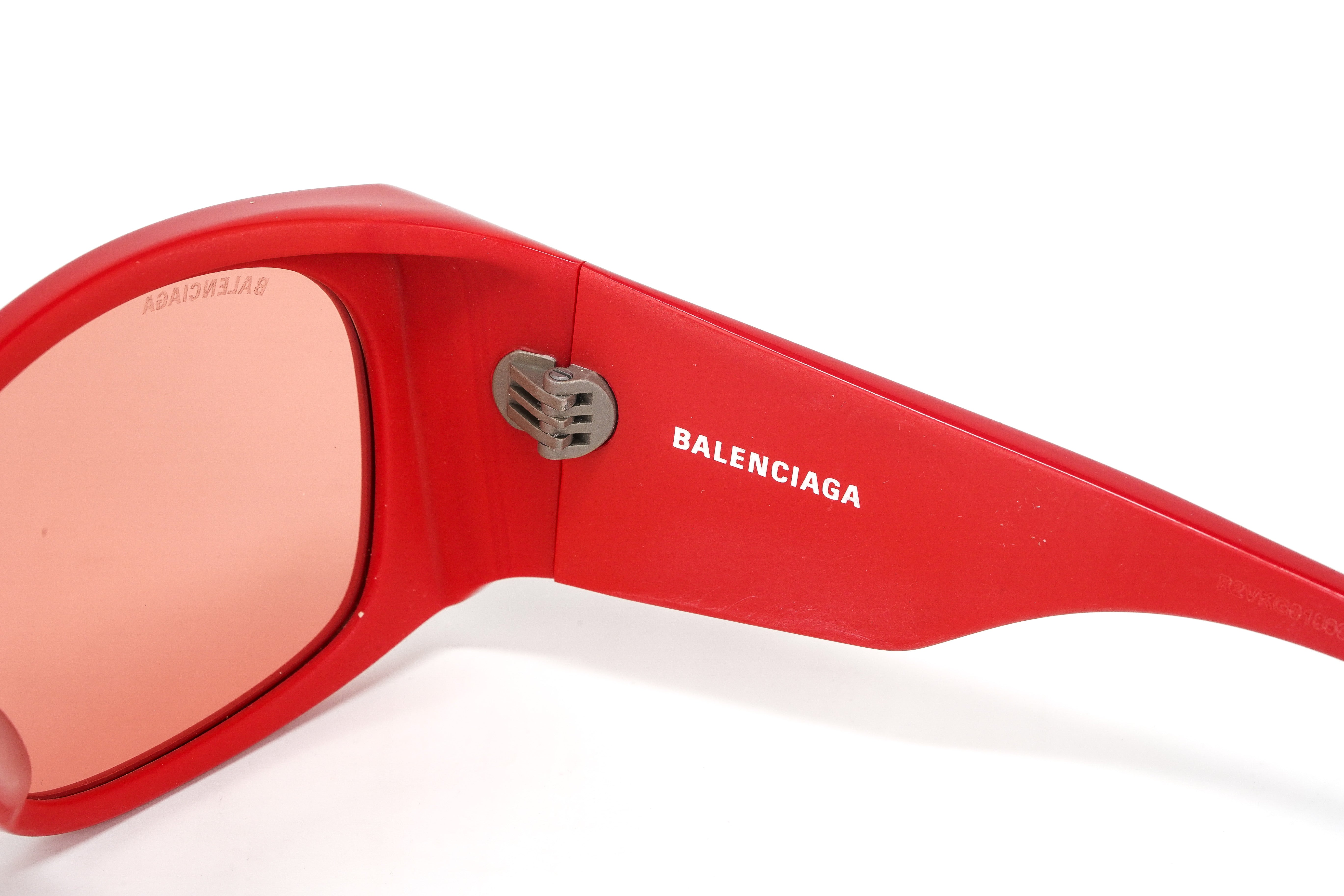 Balenciaga Unisex Sunglasses Warpaound Red BB0001S-001 59-GR8 Sunglasses