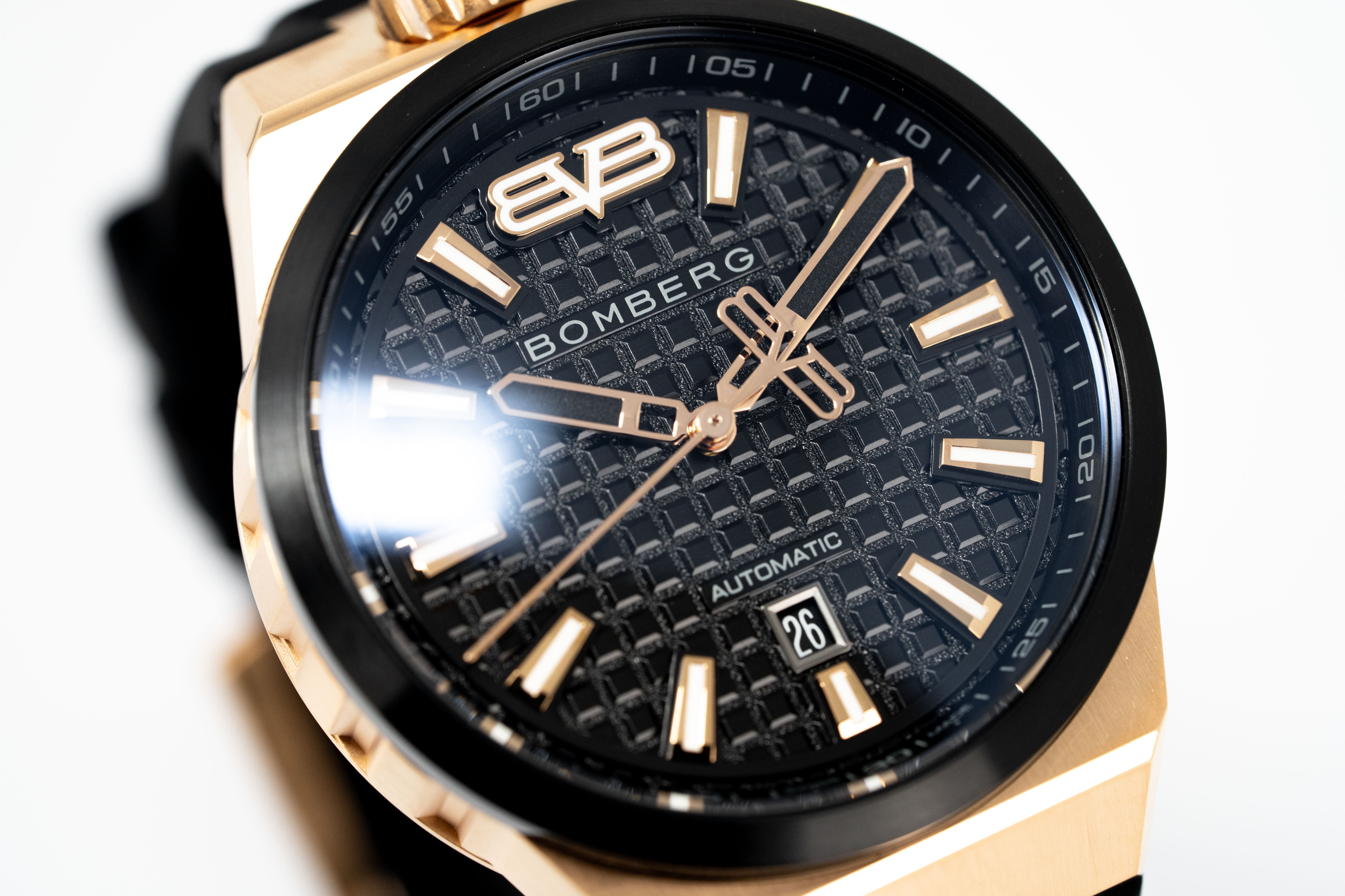 Bomberg Men's Watch BOLT-68 Neo Automatic Shanghai Metropolis BF43APGD.09-8.12-GR8 Sunglasses