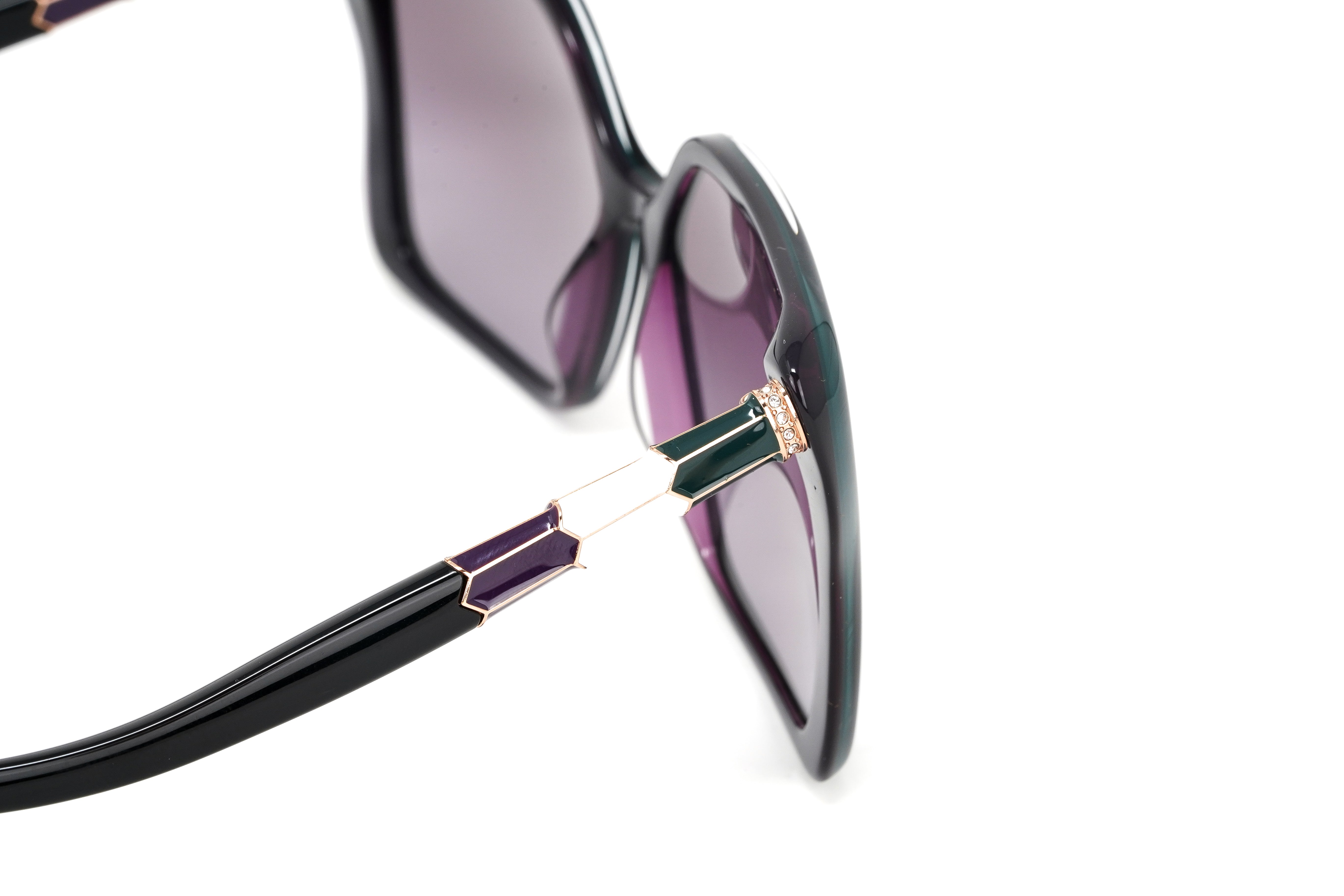 Bvlgari Women's Sunglasses Oversized Butterfly Green/Purple/Black 8229B SOLE 54858H 57-GR8 Sunglasses