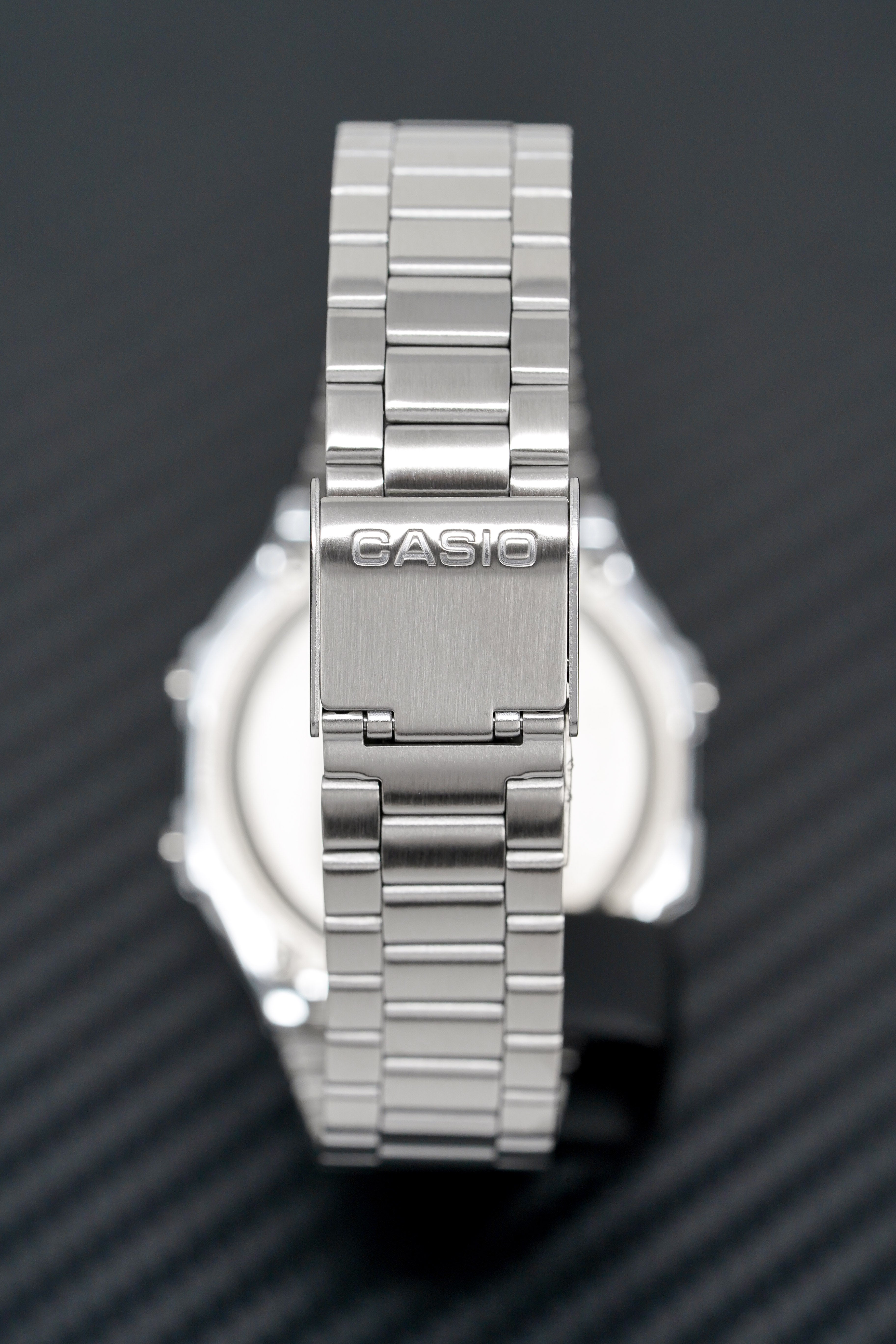 Casio Watch Digital Vintage Blue/Green A168WER-2ADF-GR8 Sunglasses