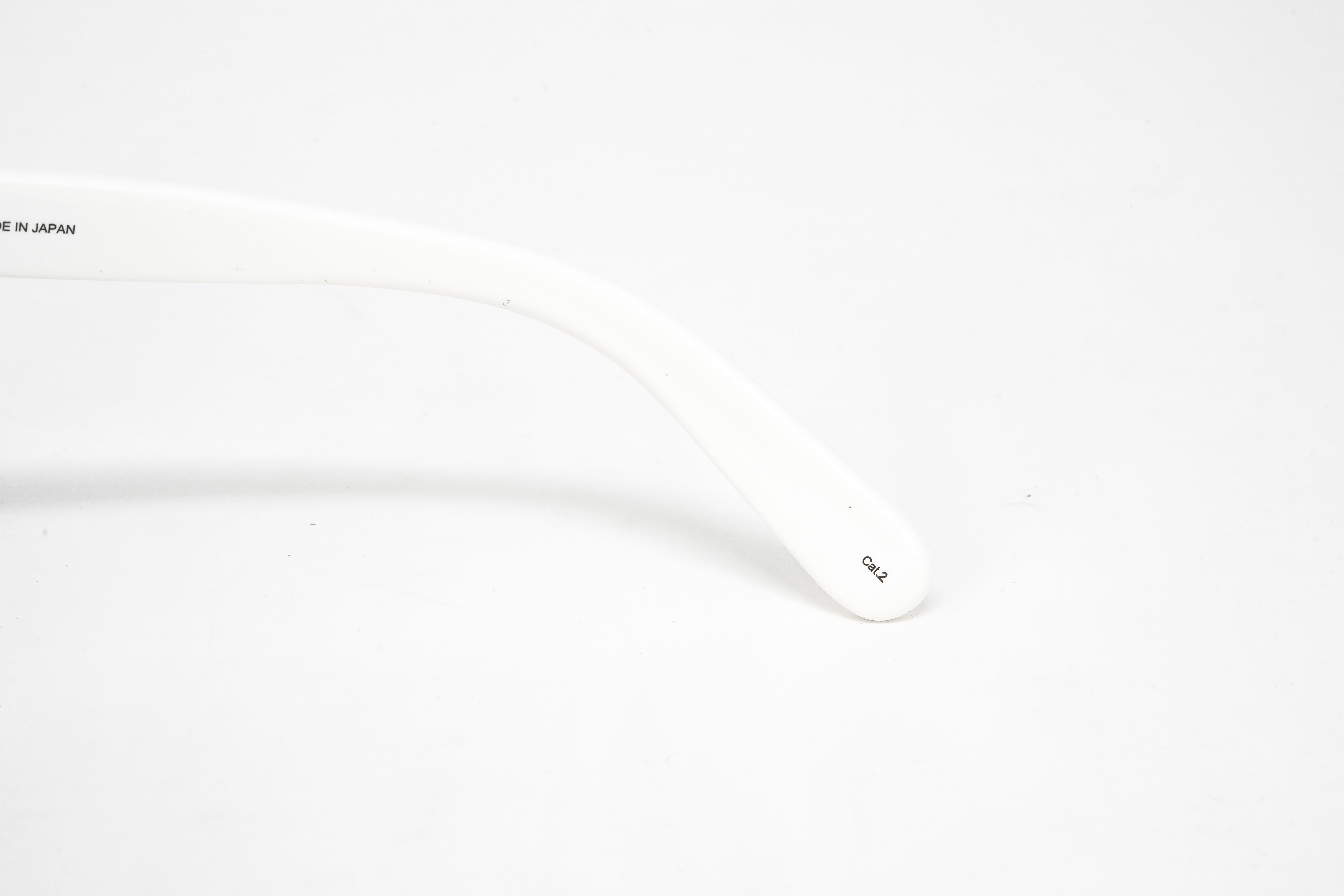 Courrèges Women's Sunglasses Oversized Flat Top White CL1901-002 66-GR8 Sunglasses