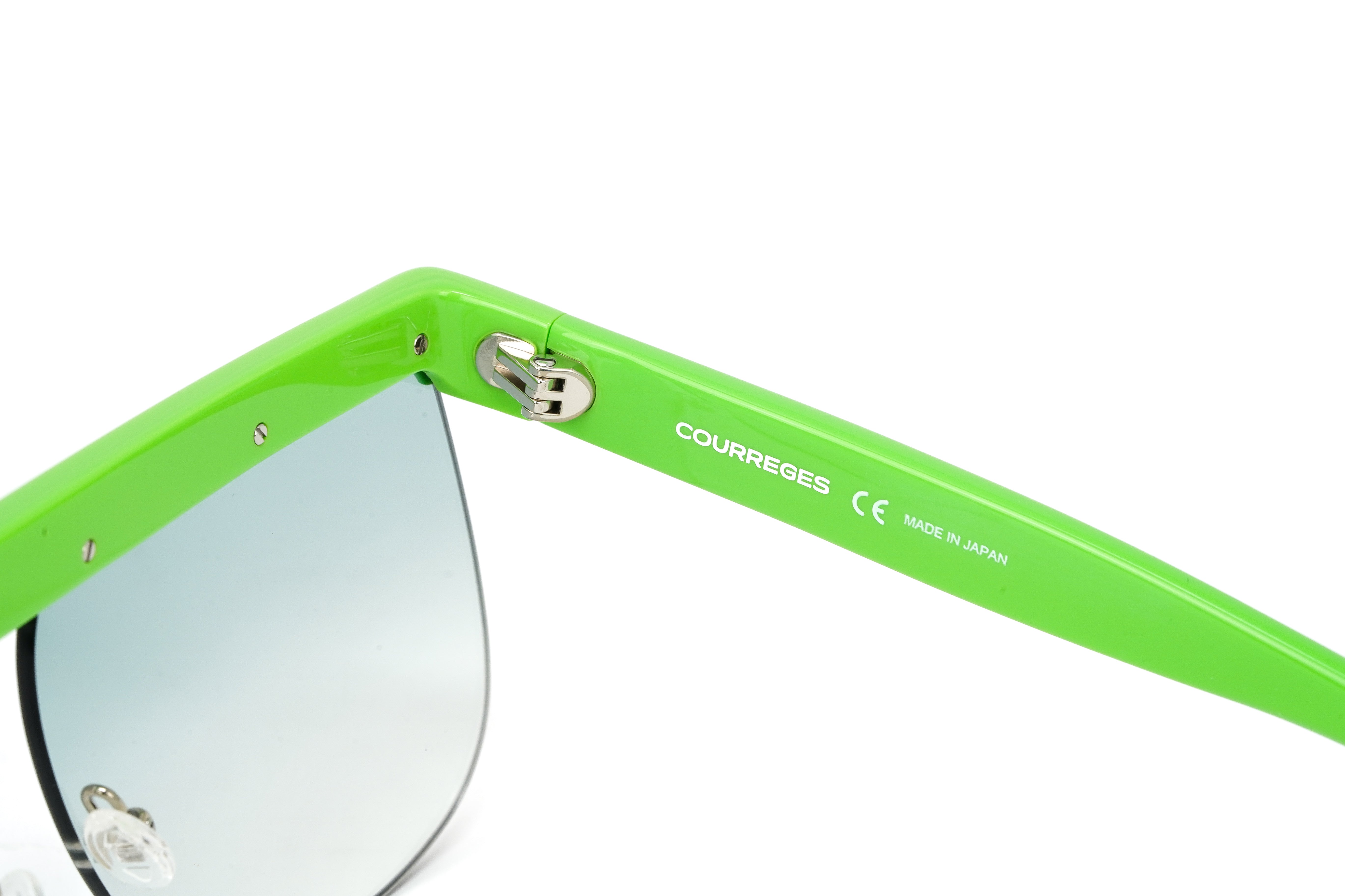 Courrèges Women's Sunglasses Oversized Flat Top Green CL1901-004 66-GR8 Sunglasses