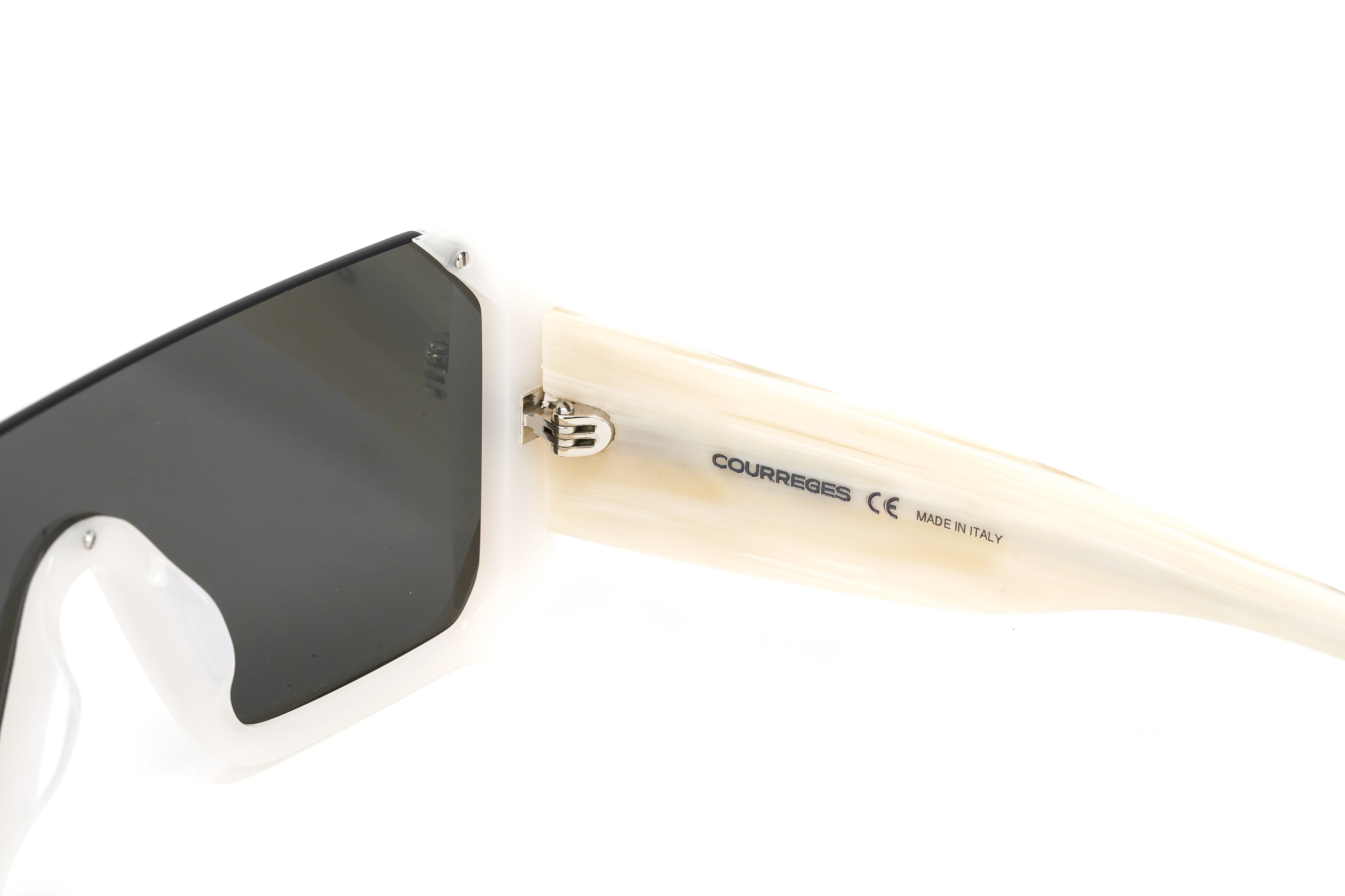 Courrèges Women's Sunglasses Oversized Shield Ivory/Beige CL1909-003 99-GR8 Sunglasses