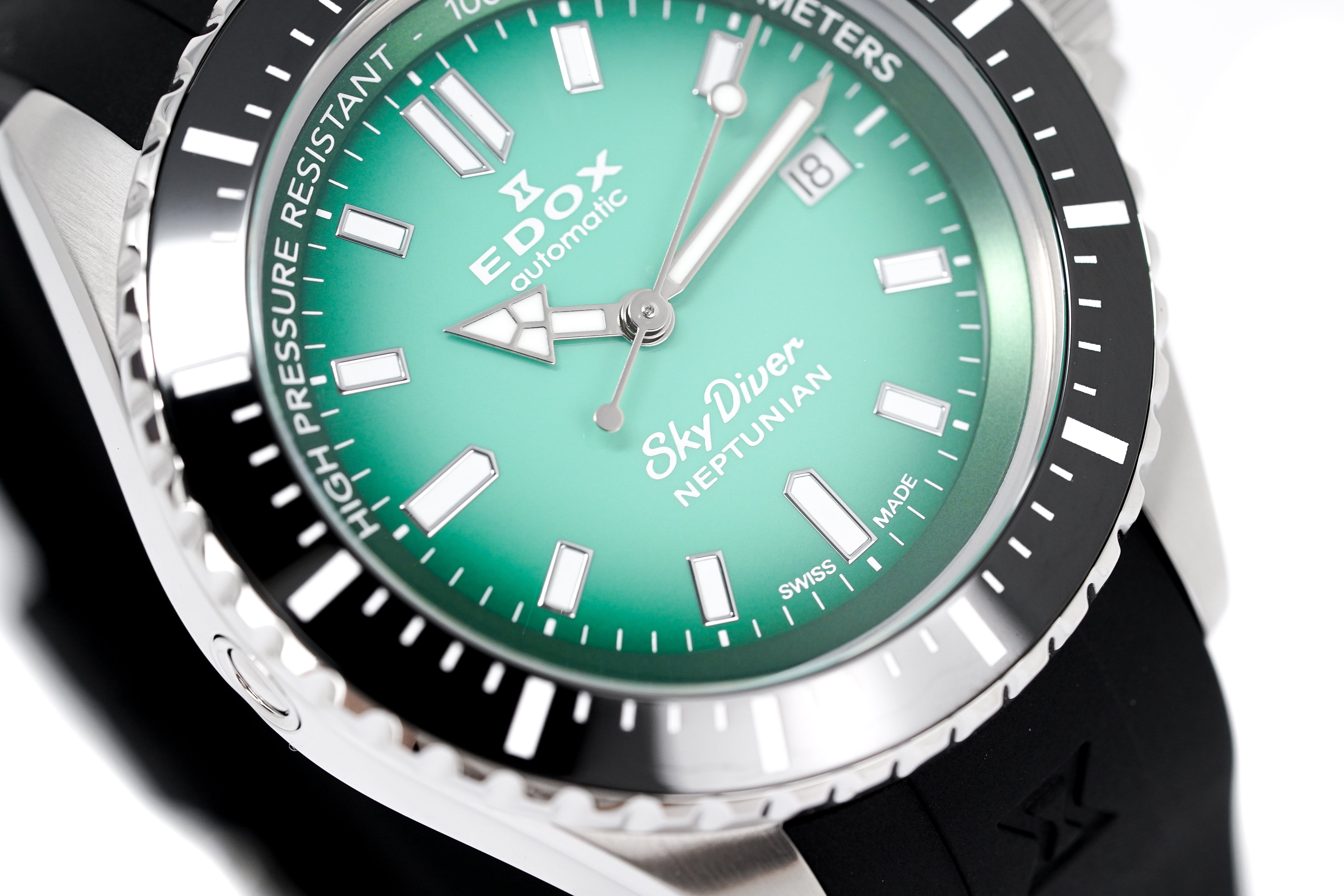 Edox Men's Watch Neptunian Sky Diver Automatic Green 80120-3NCA-VDN-GR8 Sunglasses