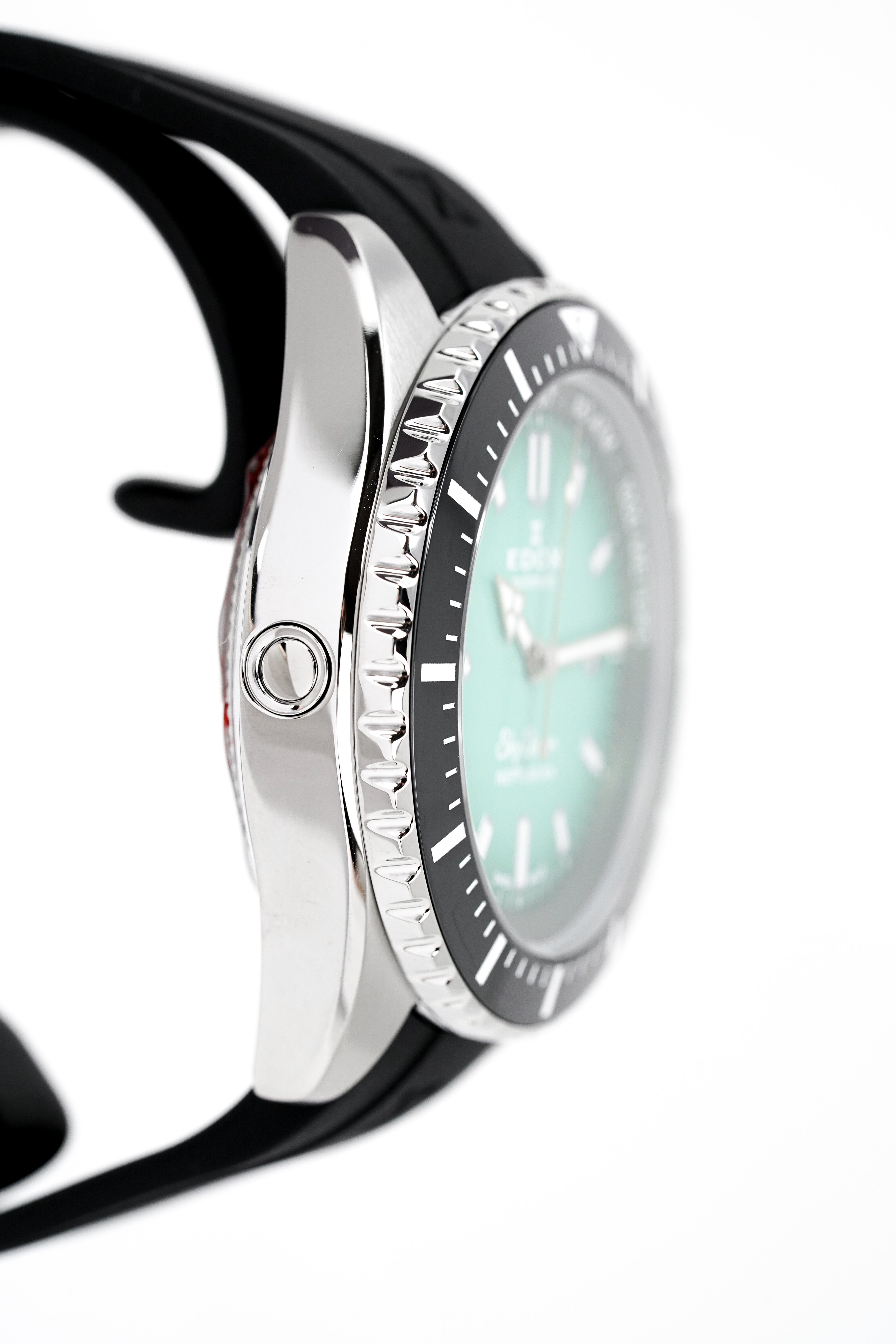 Edox Men's Watch Neptunian Sky Diver Automatic Green 80120-3NCA-VDN-GR8 Sunglasses