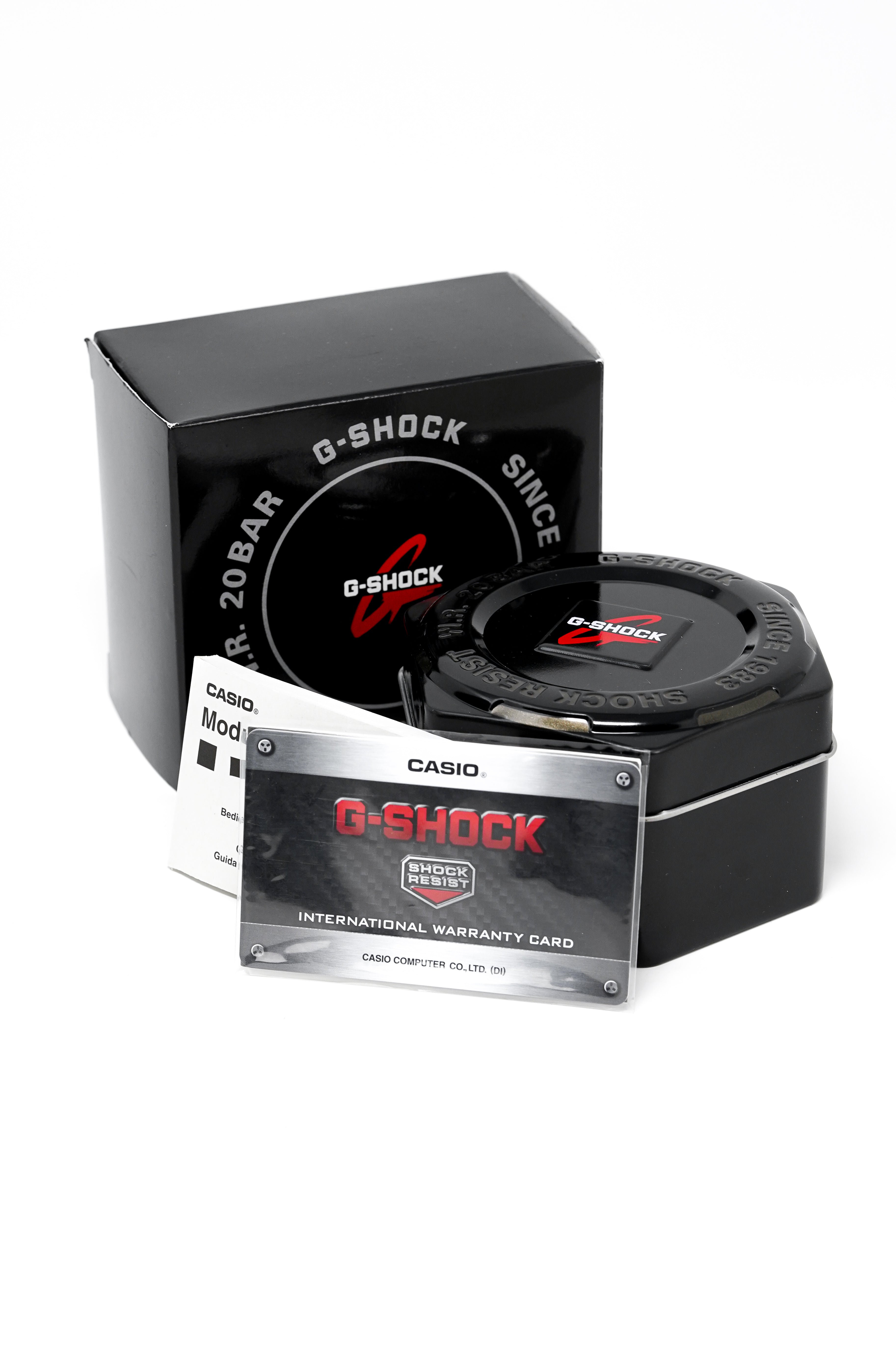 Casio G-Shock Men's Watch Matte Grey DW-5600SC-8DR-GR8 Sunglasses