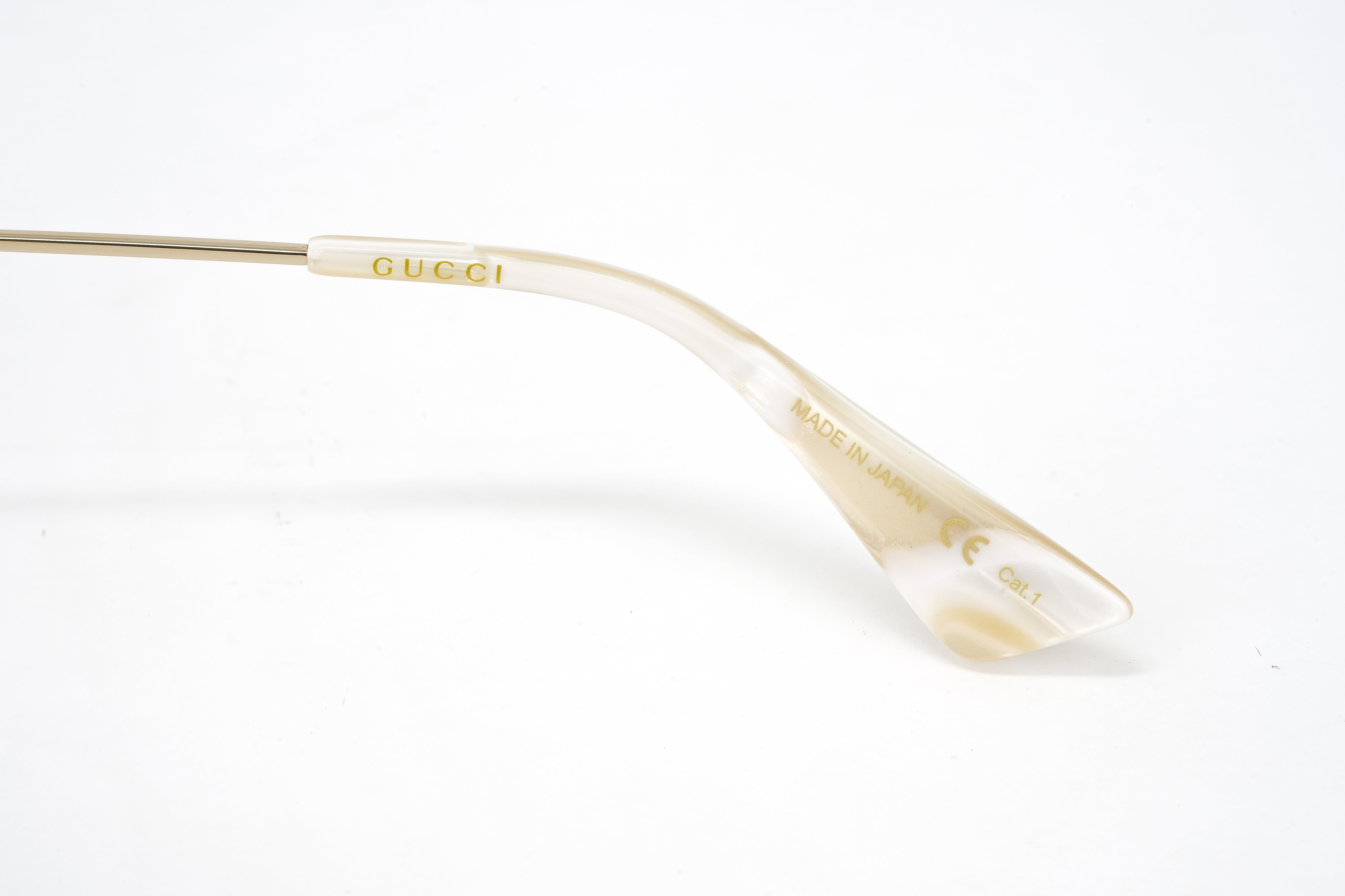 Gucci Women's Sunglasses Round Pilot Pink GG0061S LEATHER-001 54-GR8 Sunglasses