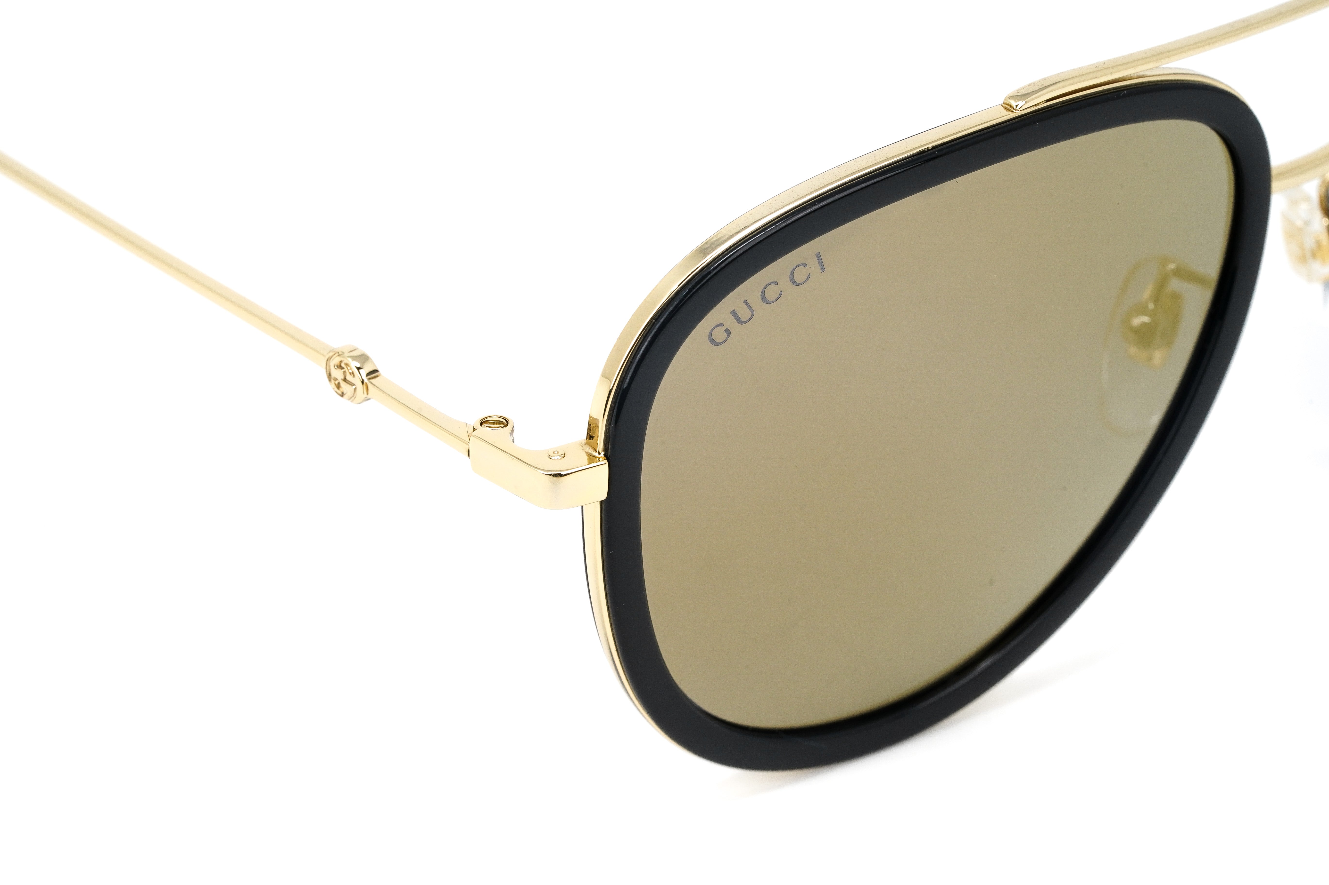 Gucci Women's Sunglasses Oversized Pilot Black/Gold GG0062S-001 57-GR8 Sunglasses