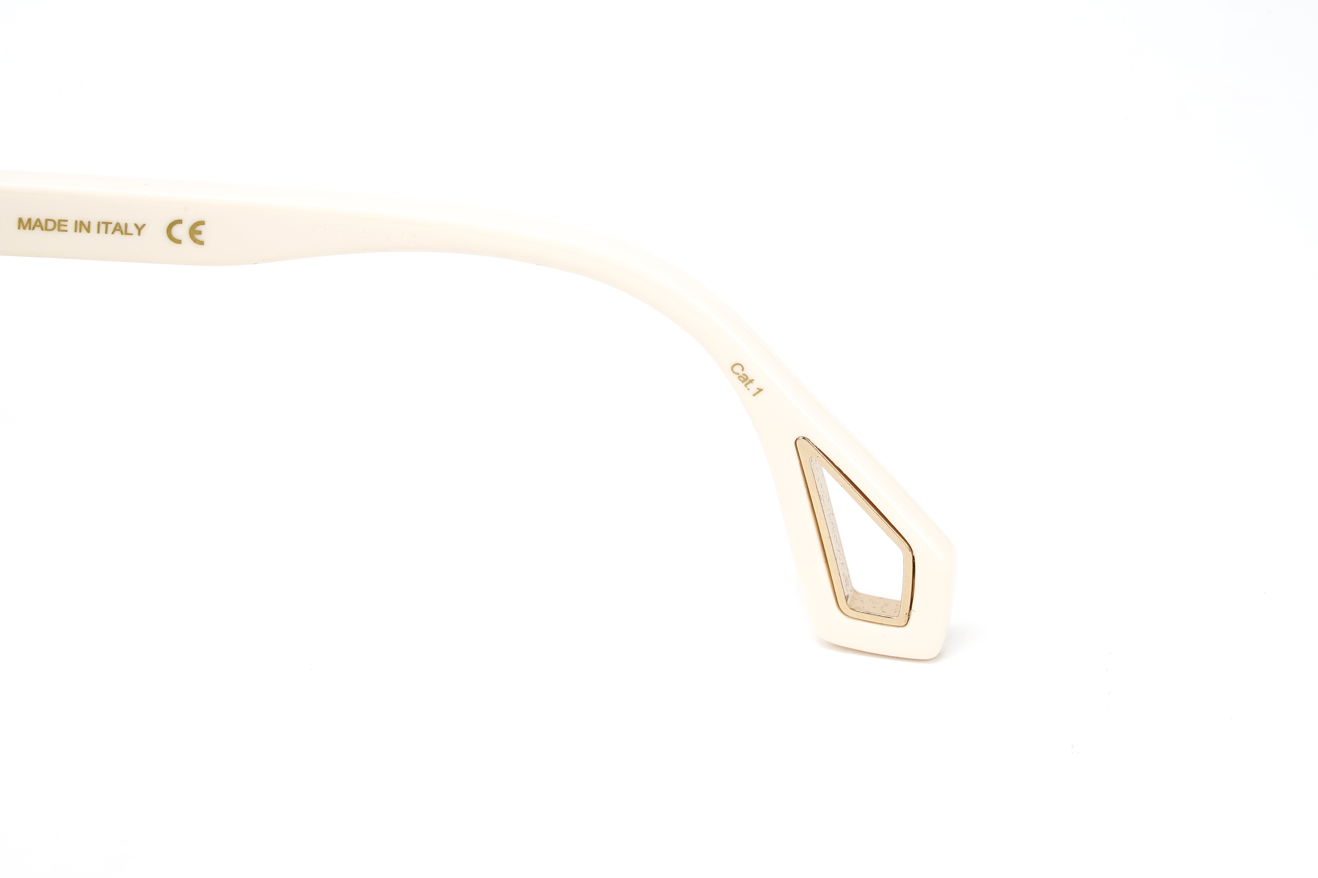 Gucci Women's Sunglasses Wraparound Rectangle Cream GG0468S-004 57-GR8 Sunglasses