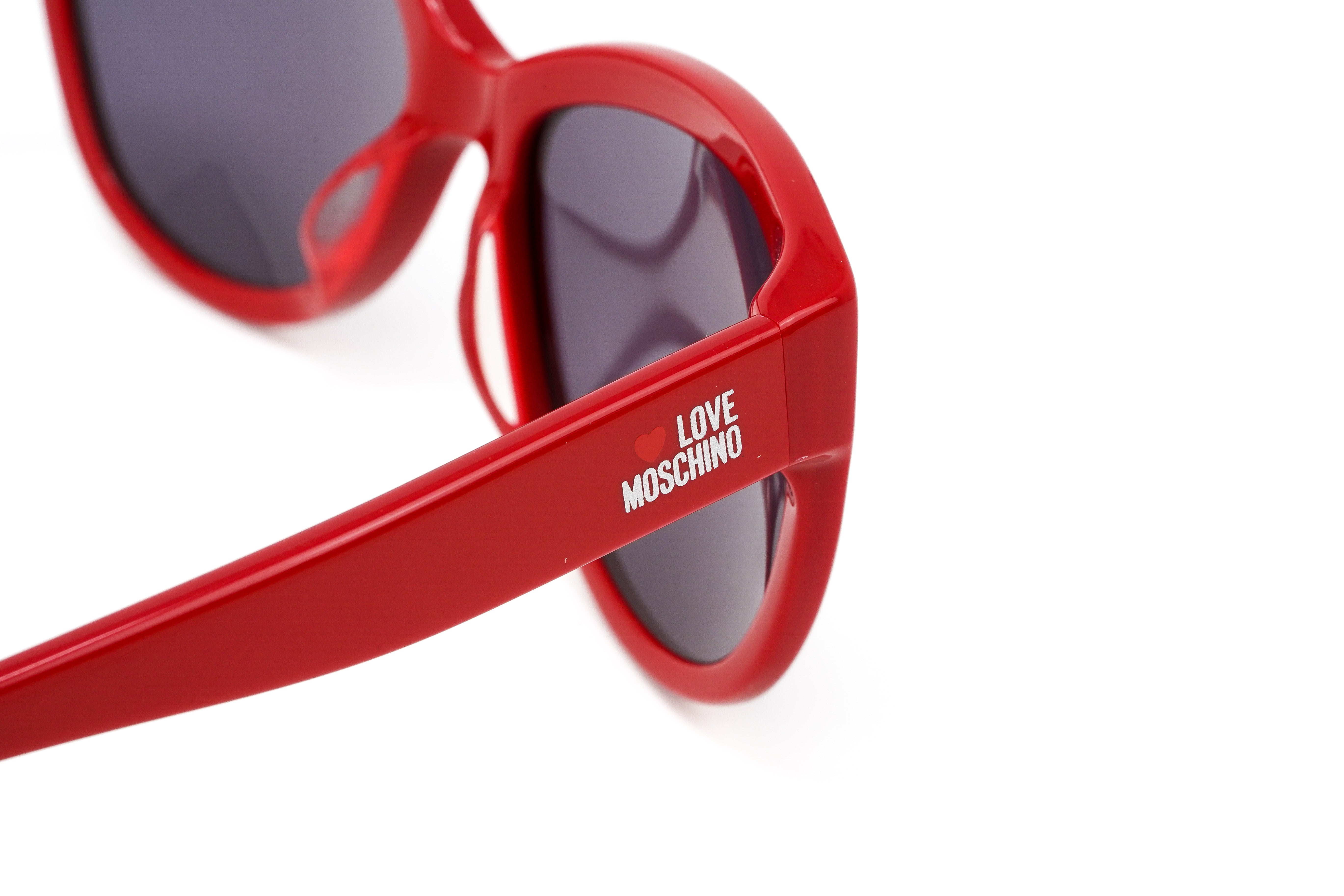 Love Moschino Women's Sunglasses Oversized Cat Eye Red ML532S04SA-GR8 Sunglasses
