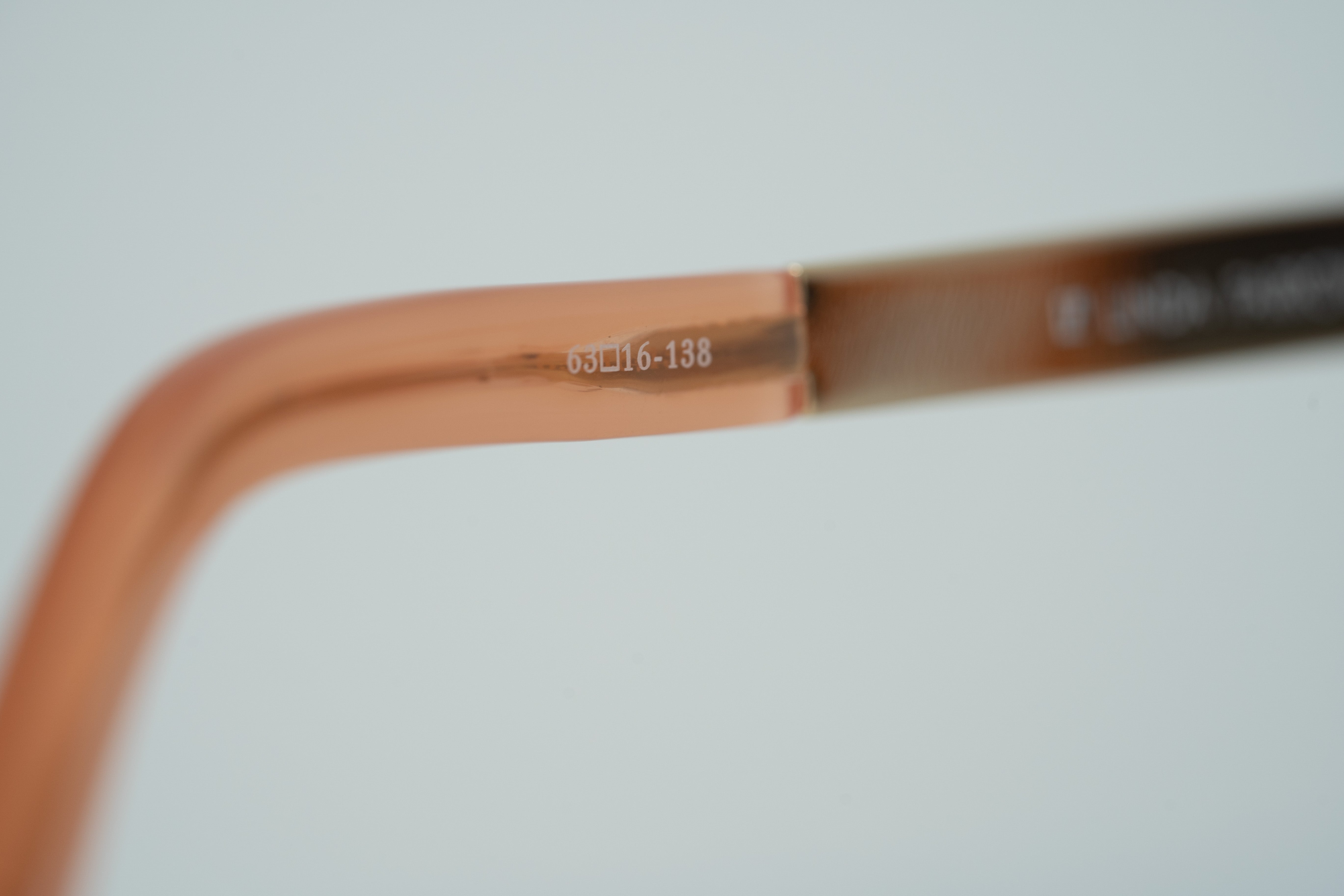 Oscar De La Renta Sunglasses Round Oversized Orange and Grey-GR8 Sunglasses