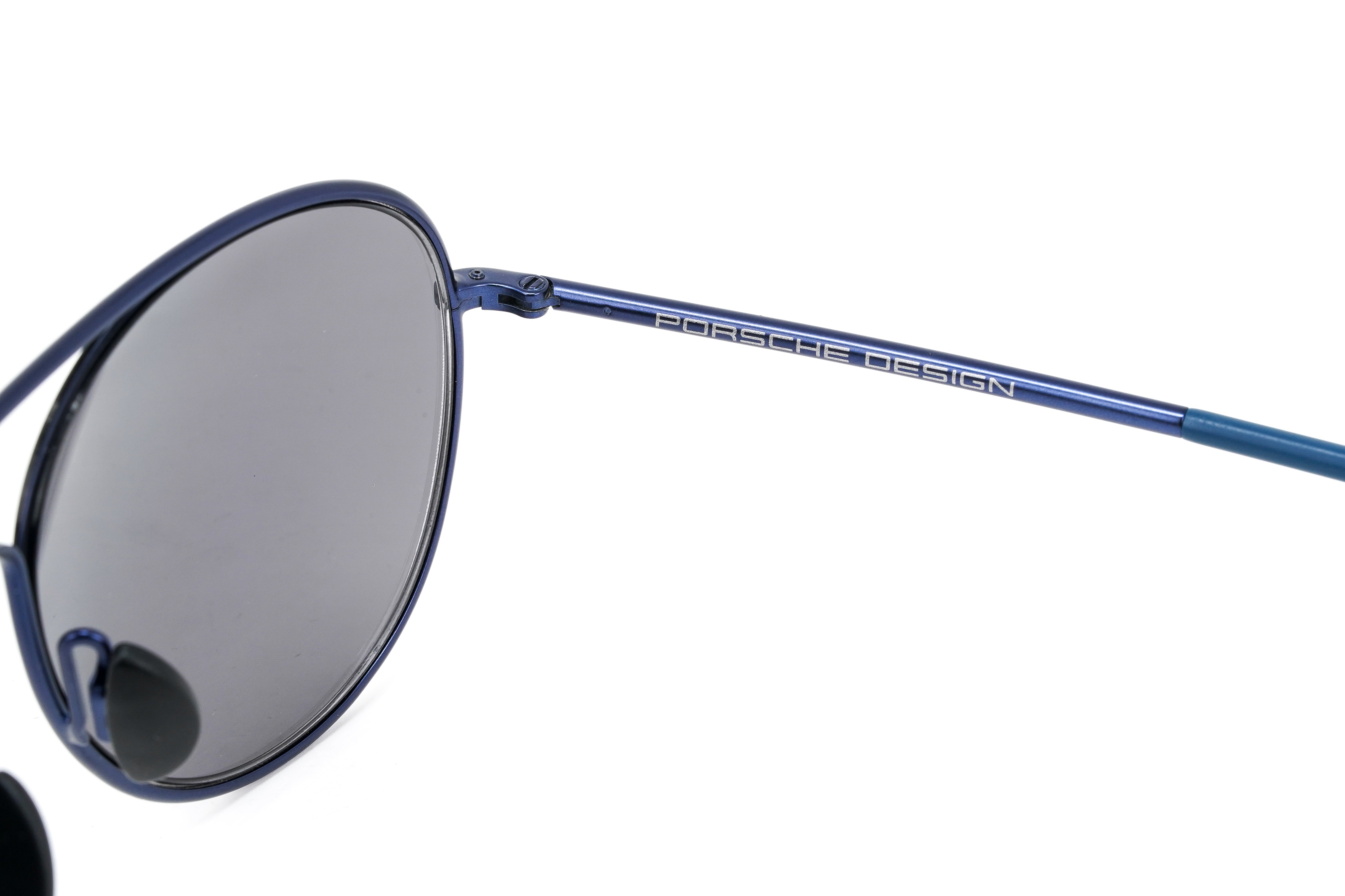 Porsche Design Unisex Sunglasses Pilot Blue Mirror Lenses P8606 A-GR8 Sunglasses