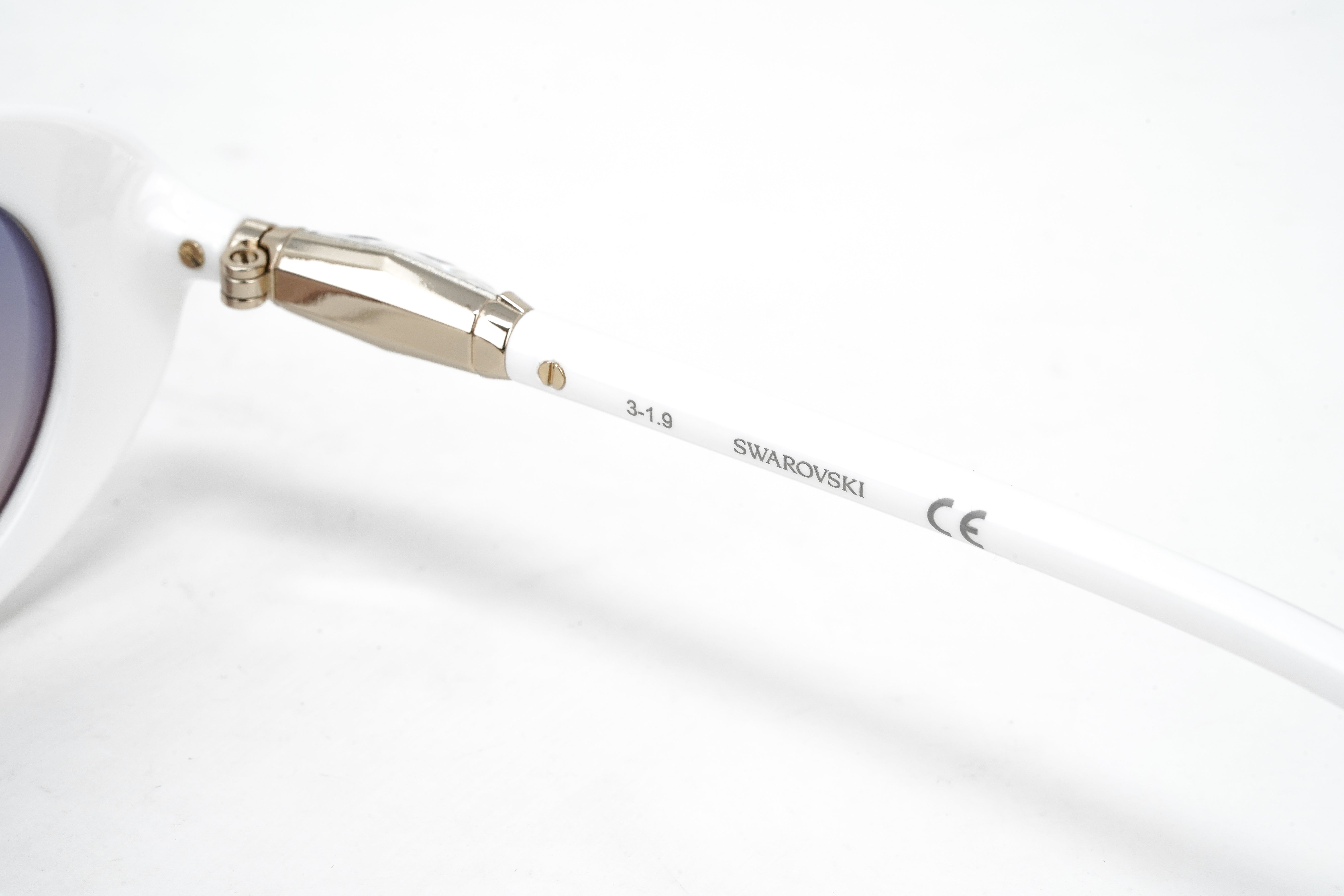 Swarovski Women's Sunglasses Oval Slim White SK0258/S 21W-GR8 Sunglasses