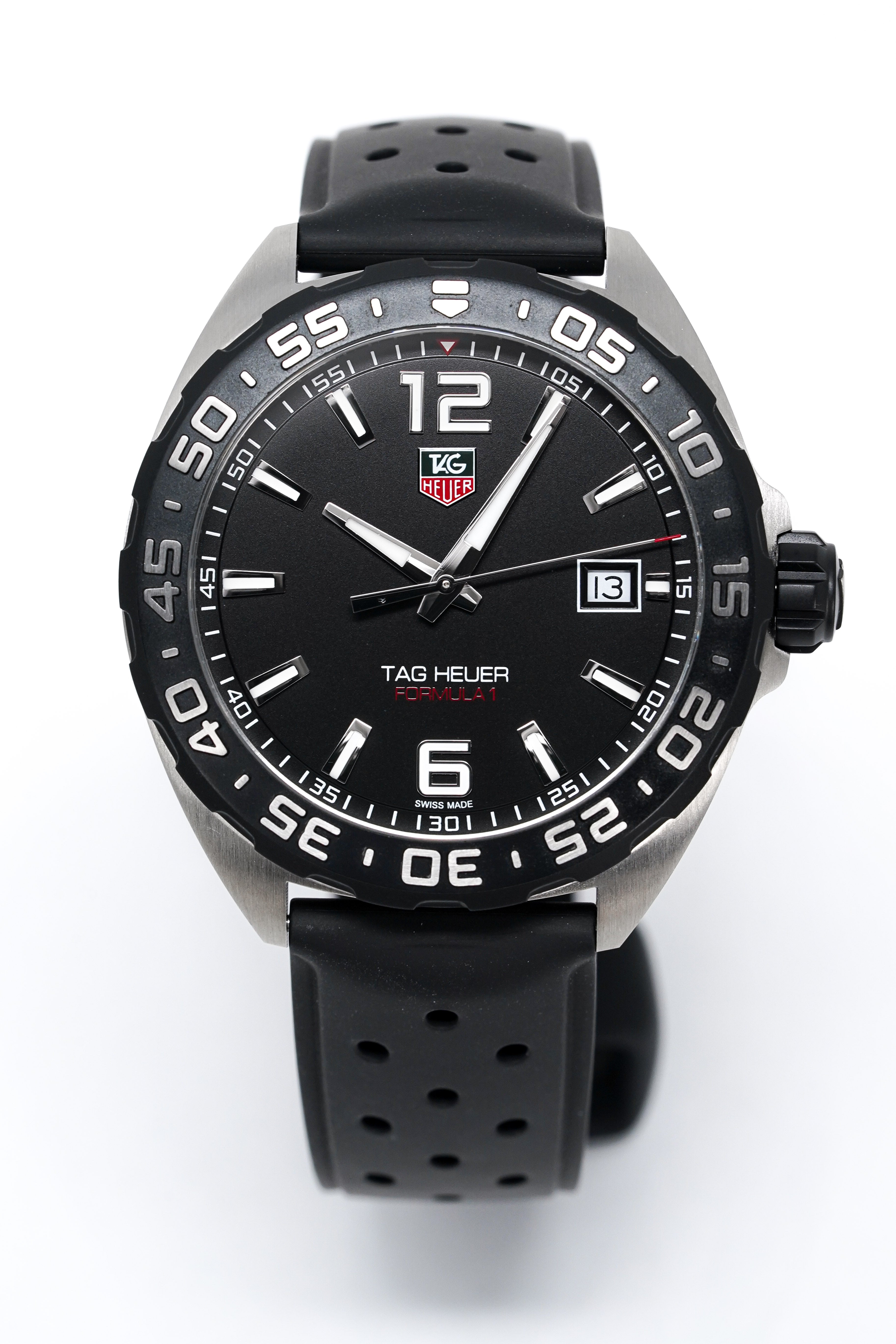 Tag Heuer Watch Formula 1 Black Rubber WAZ1110.FT8023-GR8 Sunglasses