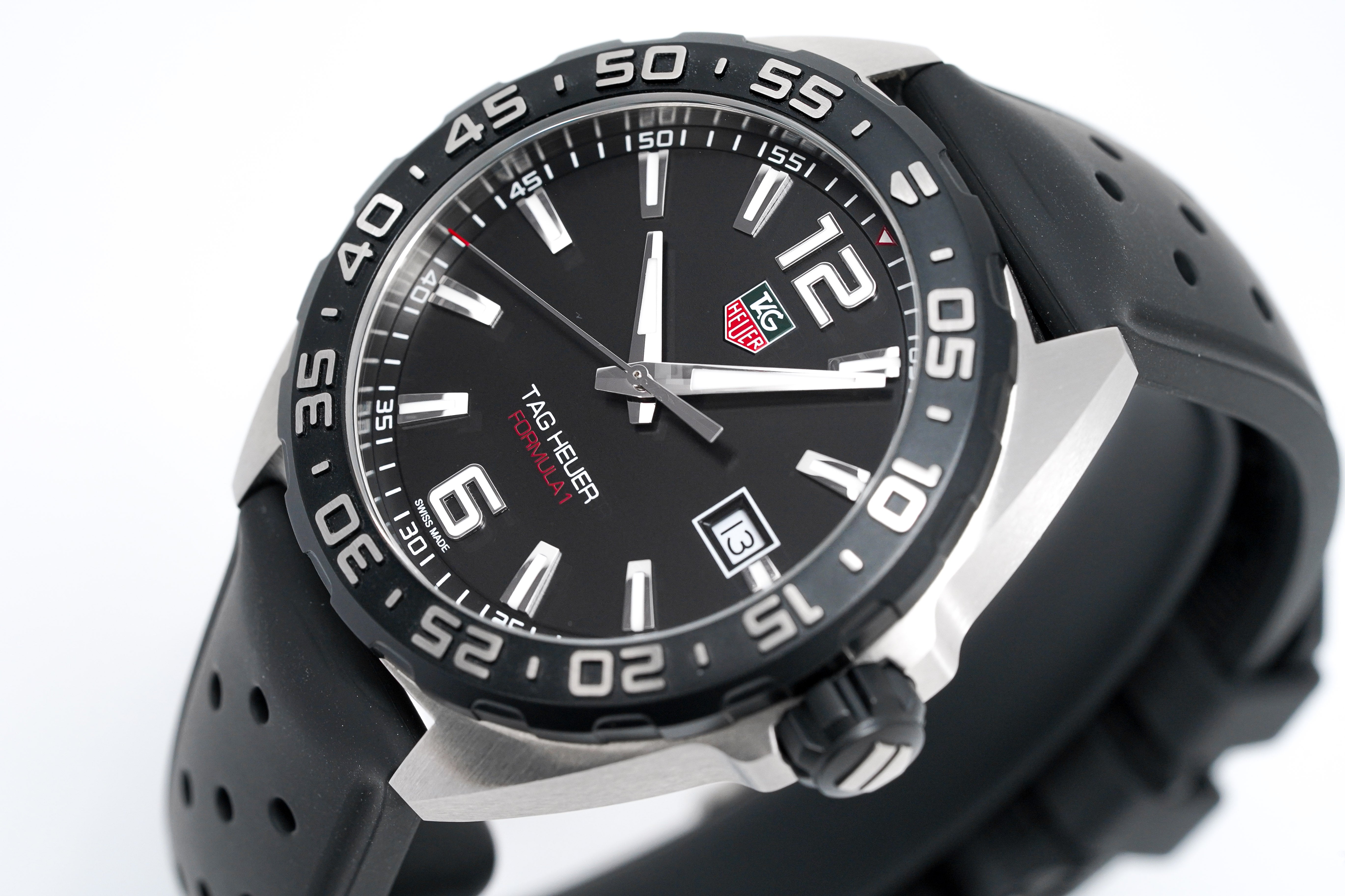 Tag Heuer Watch Formula 1 Black Rubber WAZ1110.FT8023-GR8 Sunglasses