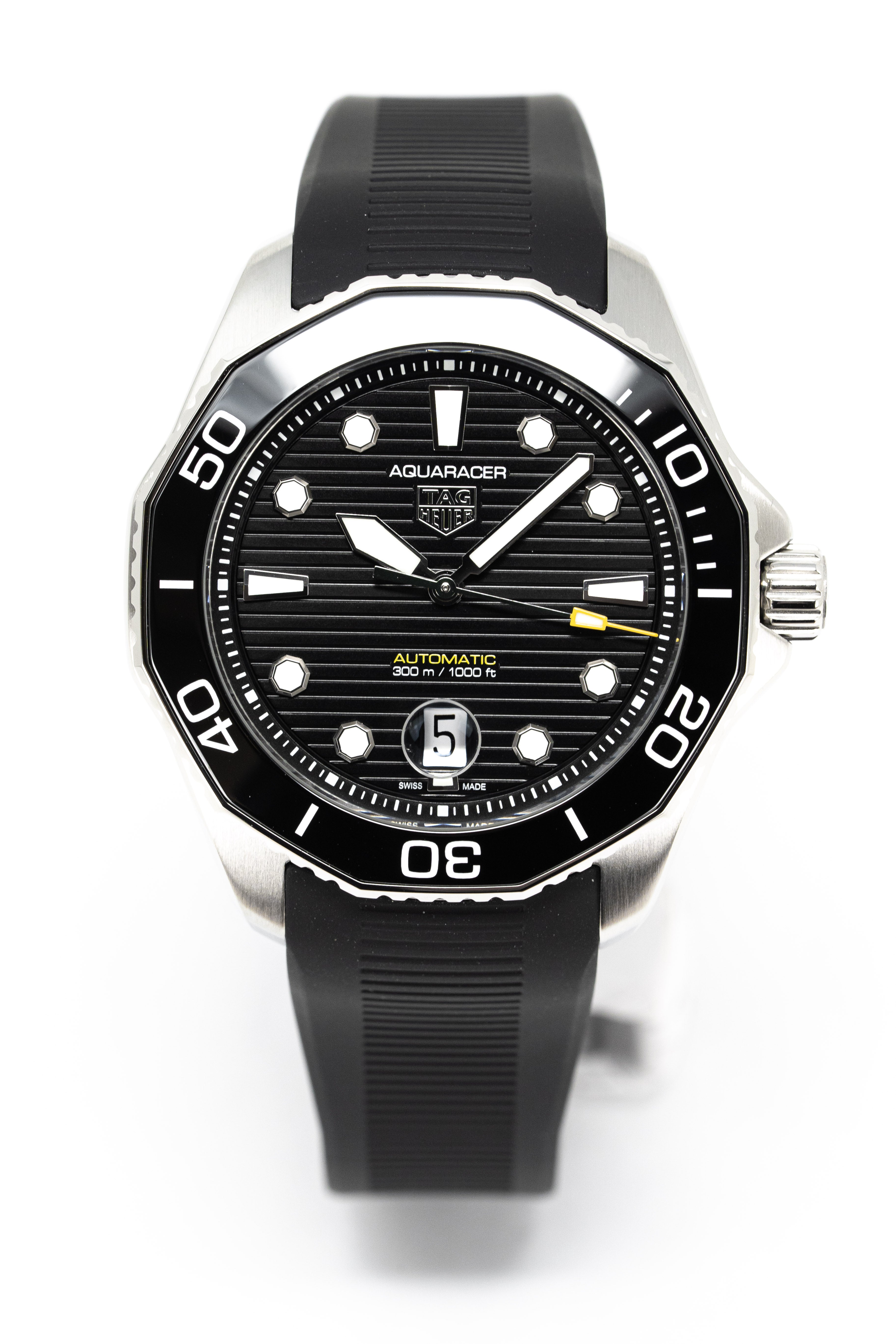 Tag Heuer Watch Automatic Aquaracer Professional 300 Black Strap WBP201A.FT6197-GR8 Sunglasses