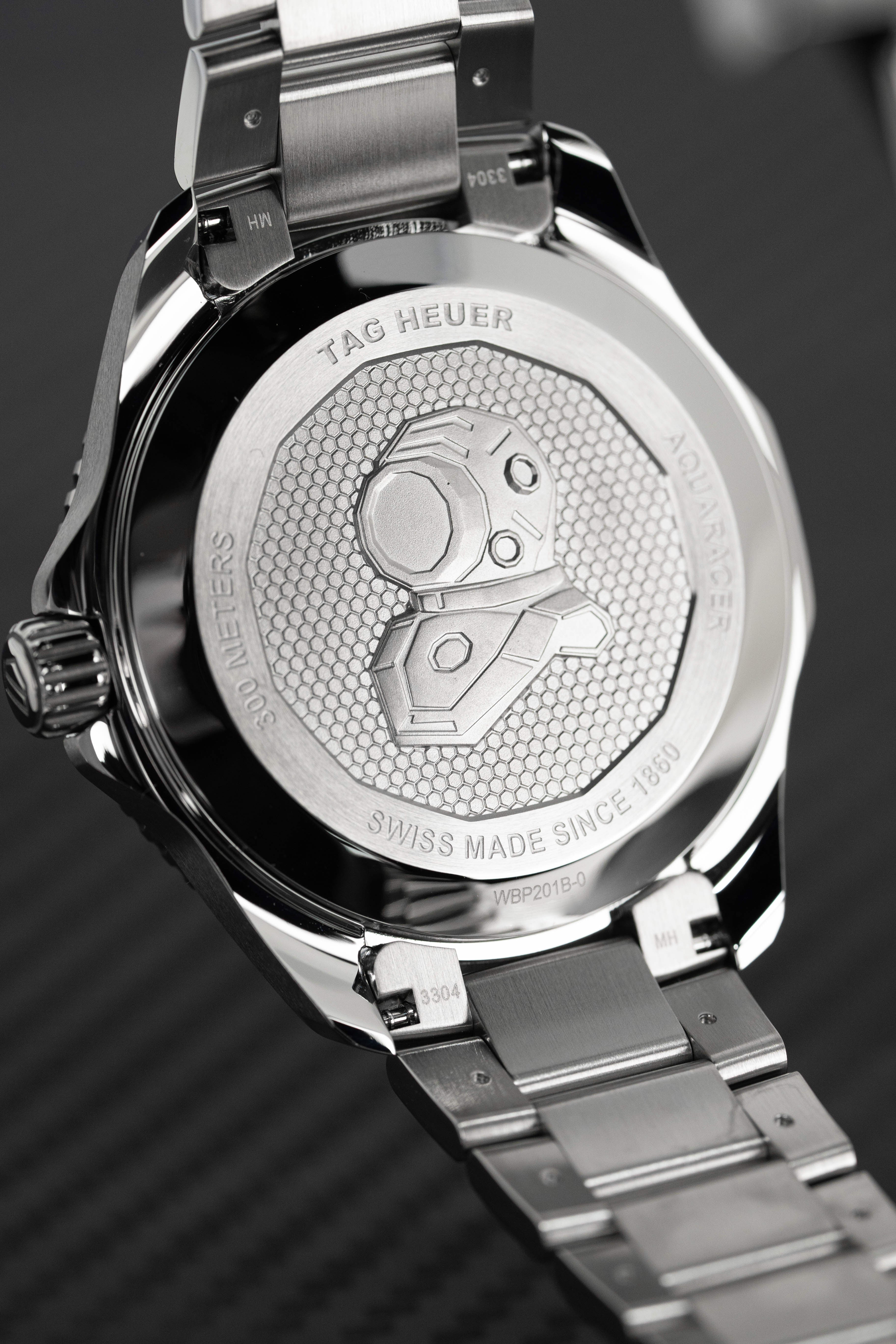 Tag Heuer Watch Automatic Aquaracer Professional 300 Blue WBP201B.BA0632-GR8 Sunglasses