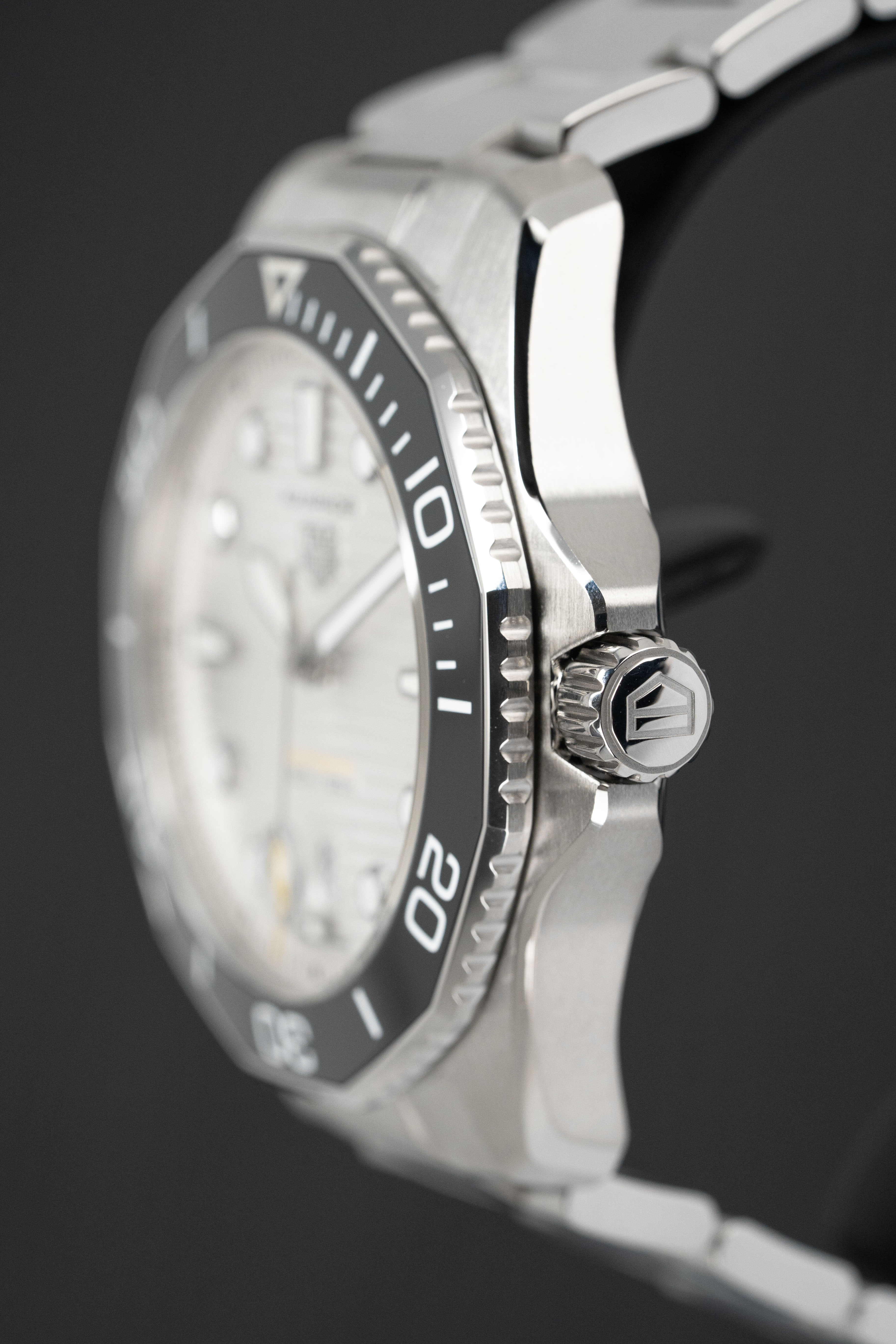 Tag Heuer Watch Automatic Aquaracer Professional 300 Silver WBP201C.BA0632-GR8 Sunglasses