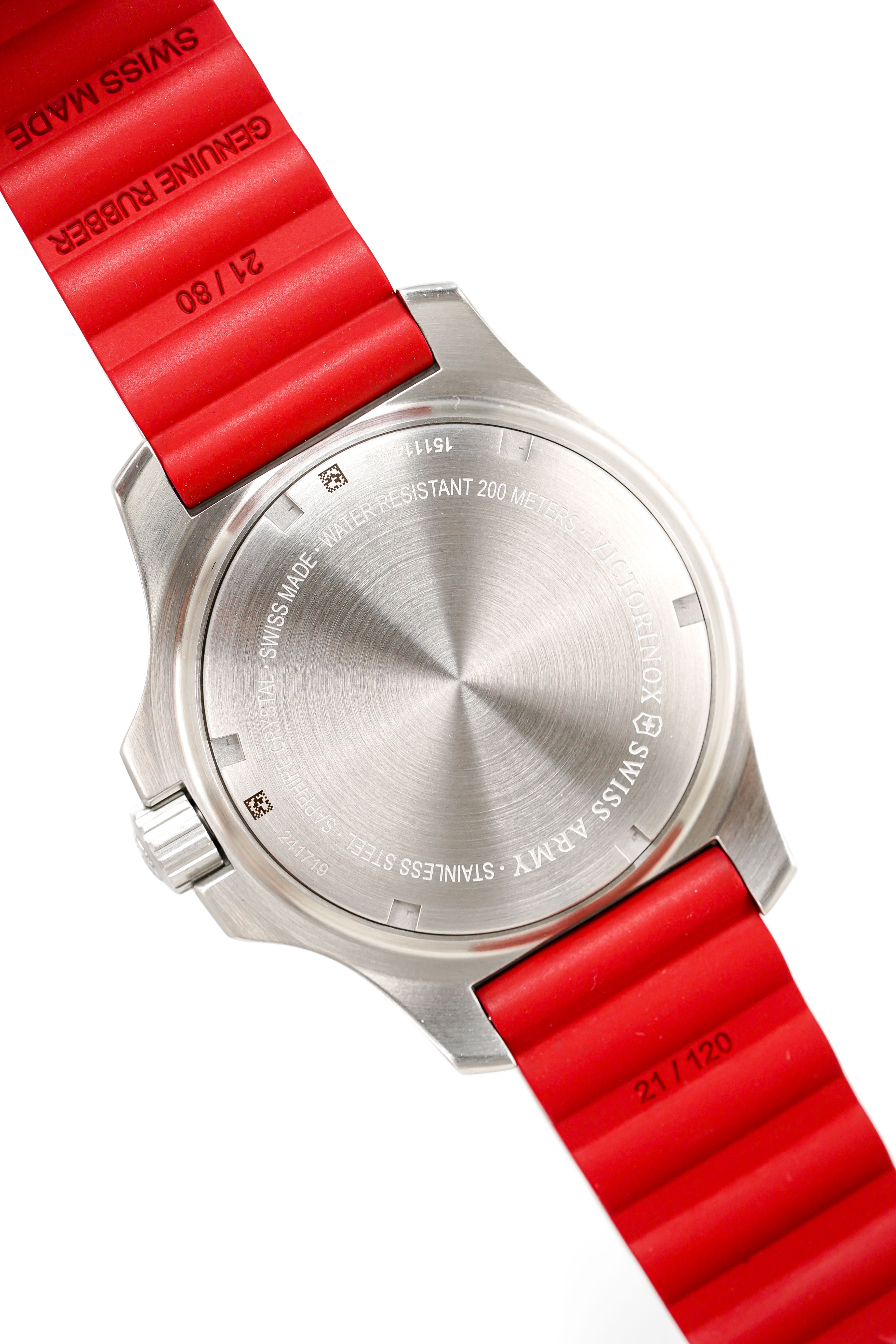 Victorinox Mens Watch I.N.O.X Red Dial Rubber Strap 241719.1-GR8 Sunglasses