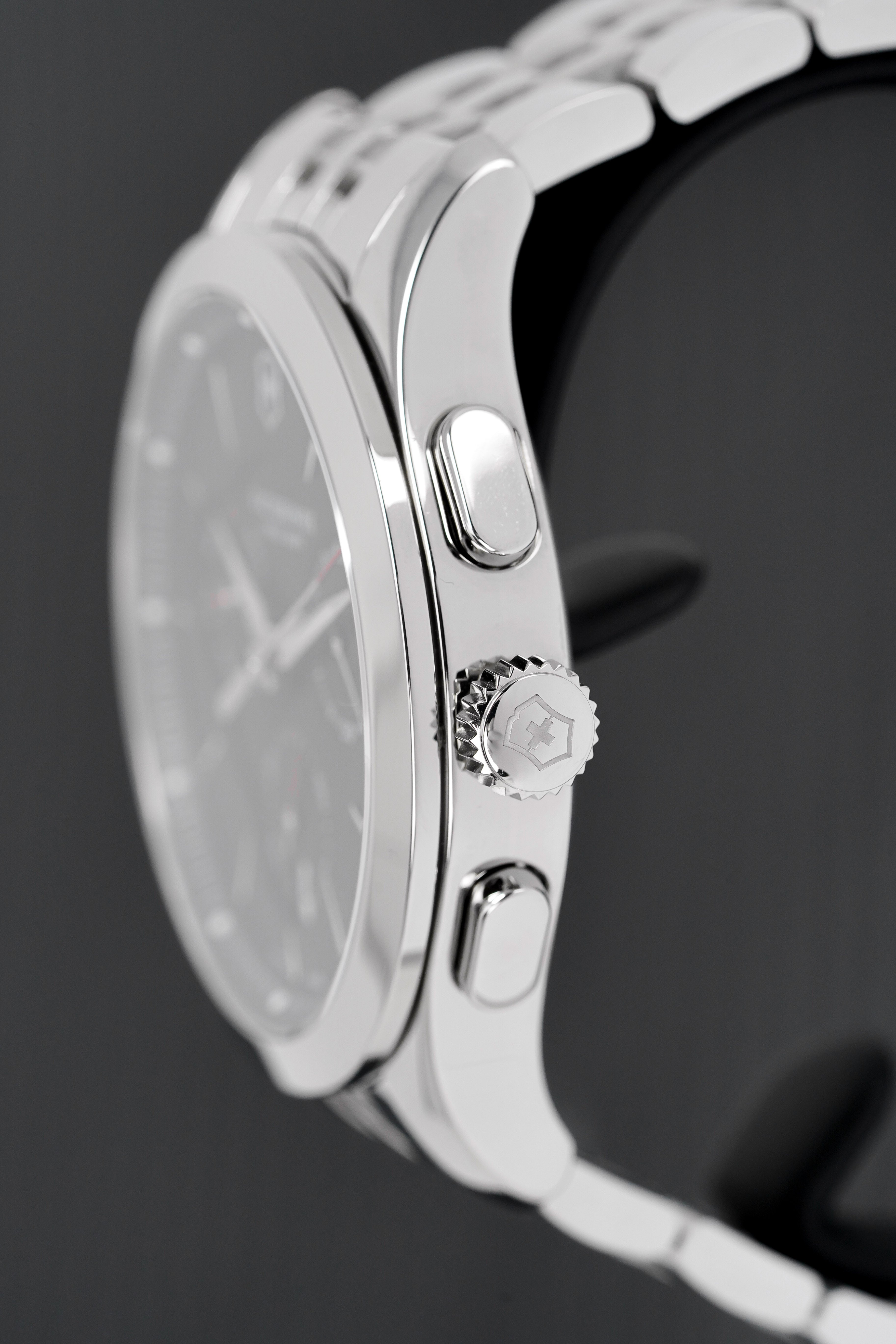 Victorinox Men's Watch Chronograph Black Dial Stainless Steel 241745.1-GR8 Sunglasses