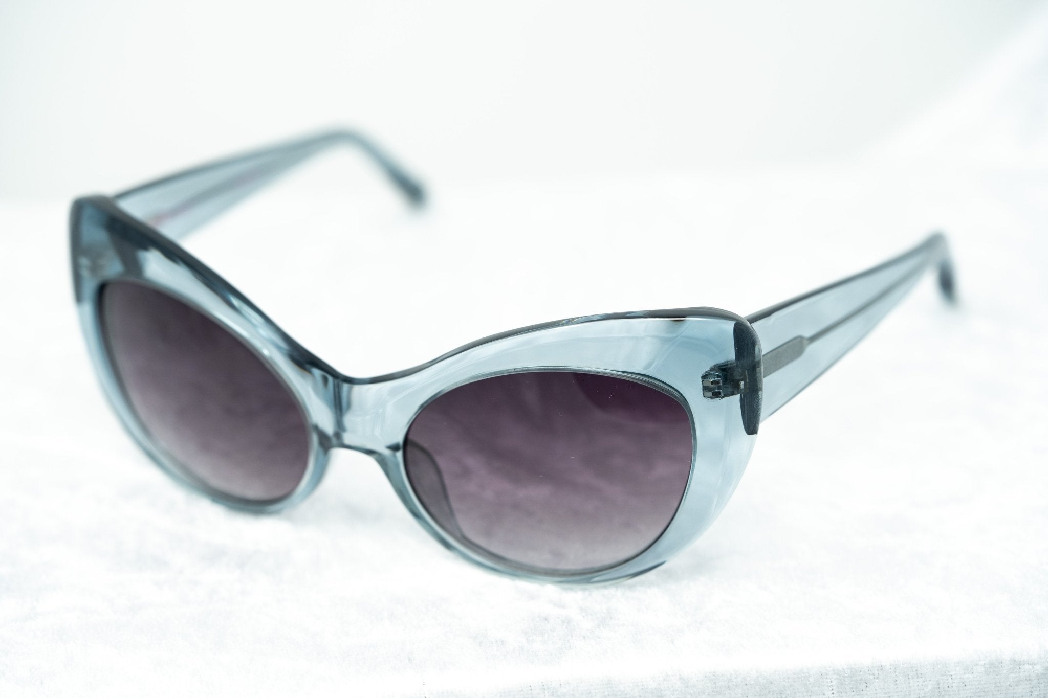 Agent Provocateur Sunglasses Cat Eye Blue and Grey-GR8 Sunglasses