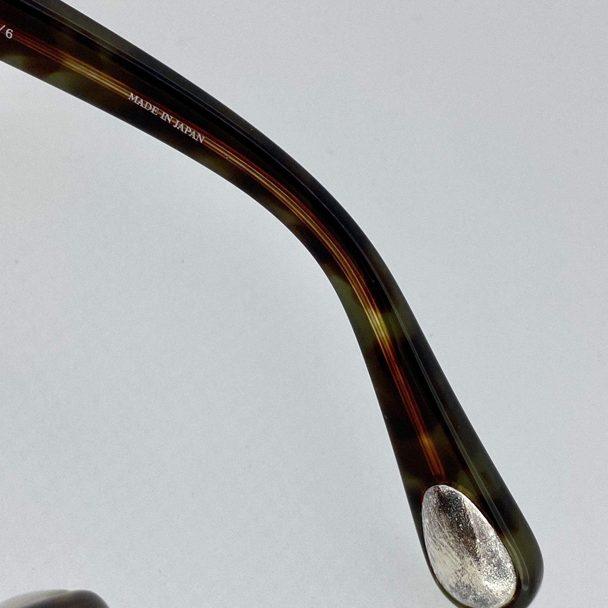 Ann Demeulemeester Sunglasses Flat Top Black and Brown Graduated-GR8 Sunglasses