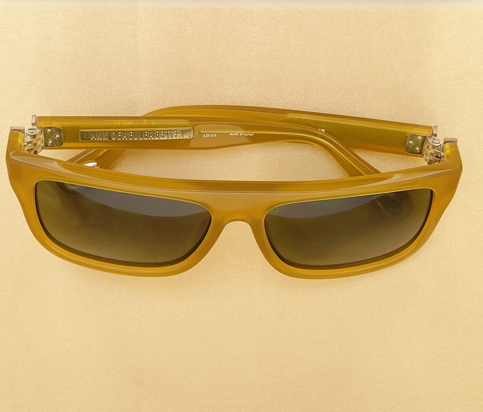 Ann Demeulemeester Sunglasses Flat Top Honey Orange and Green-GR8 Sunglasses
