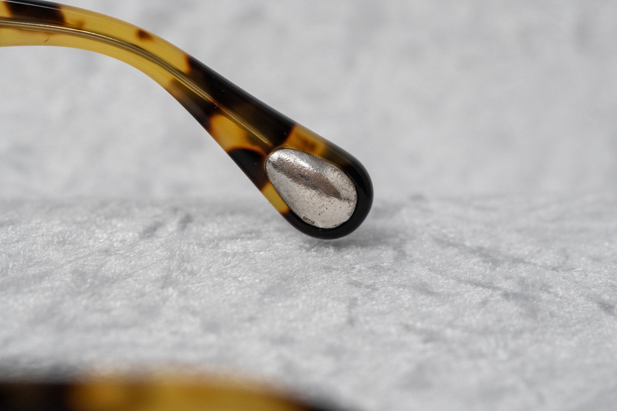 Ann Demeulemeester Men's Sunglasses Flat Top Tortoise Shell and Grey AD10C2SUN-GR8 Sunglasses