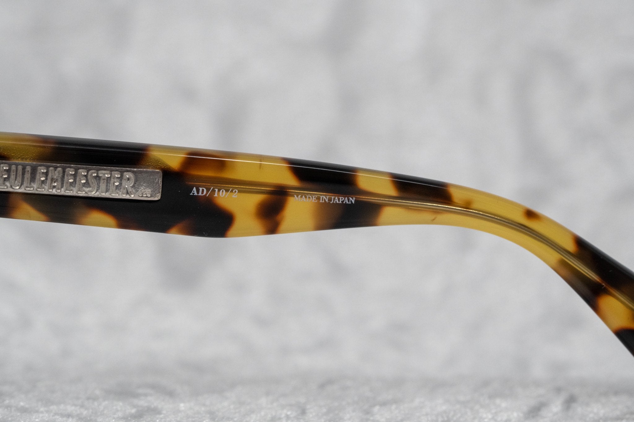 Ann Demeulemeester Men's Sunglasses Flat Top Tortoise Shell and Grey AD10C2SUN-GR8 Sunglasses