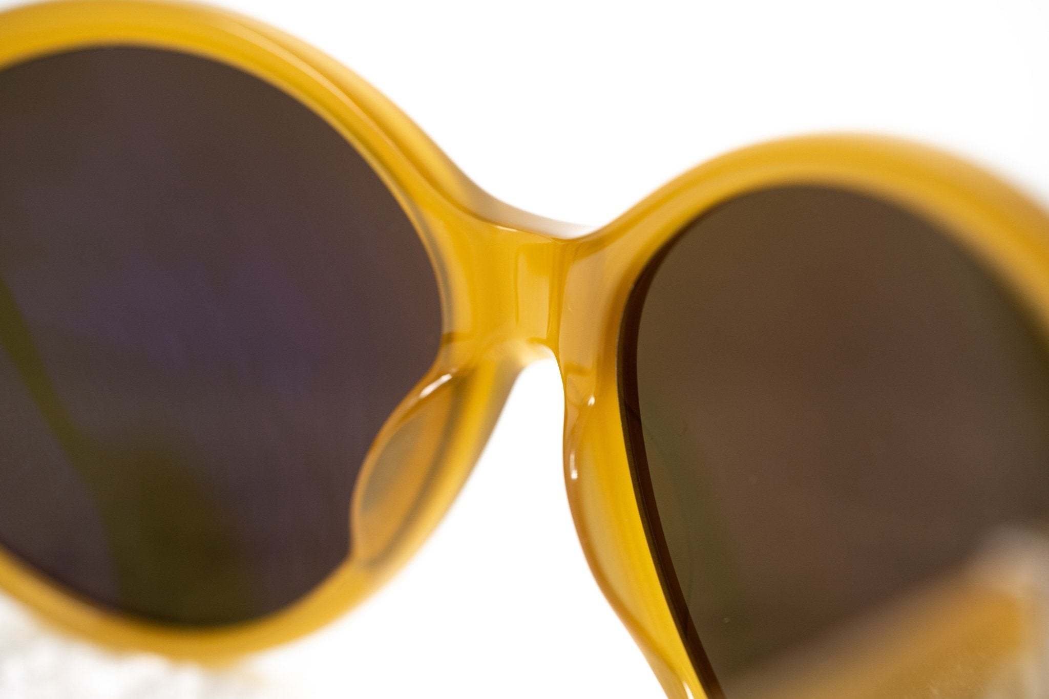 Ann Demeulemeester Ladies Sunglasses Oversized Honey and Green AD6C5SUN-GR8 Sunglasses