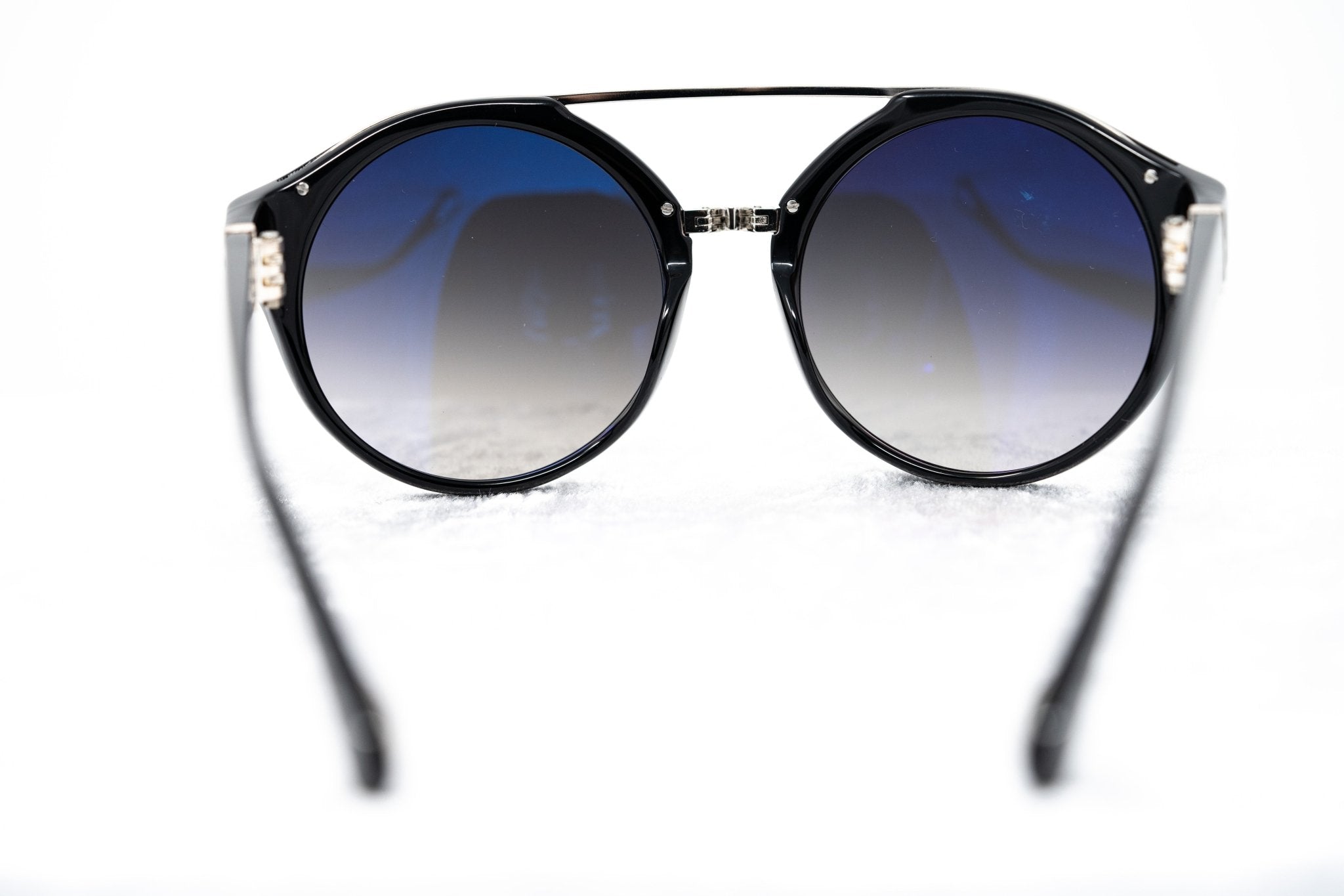 Ann Demeulemeester Sunglasses Round Black and Grey Graduated AD45C1SUN-GR8 Sunglasses