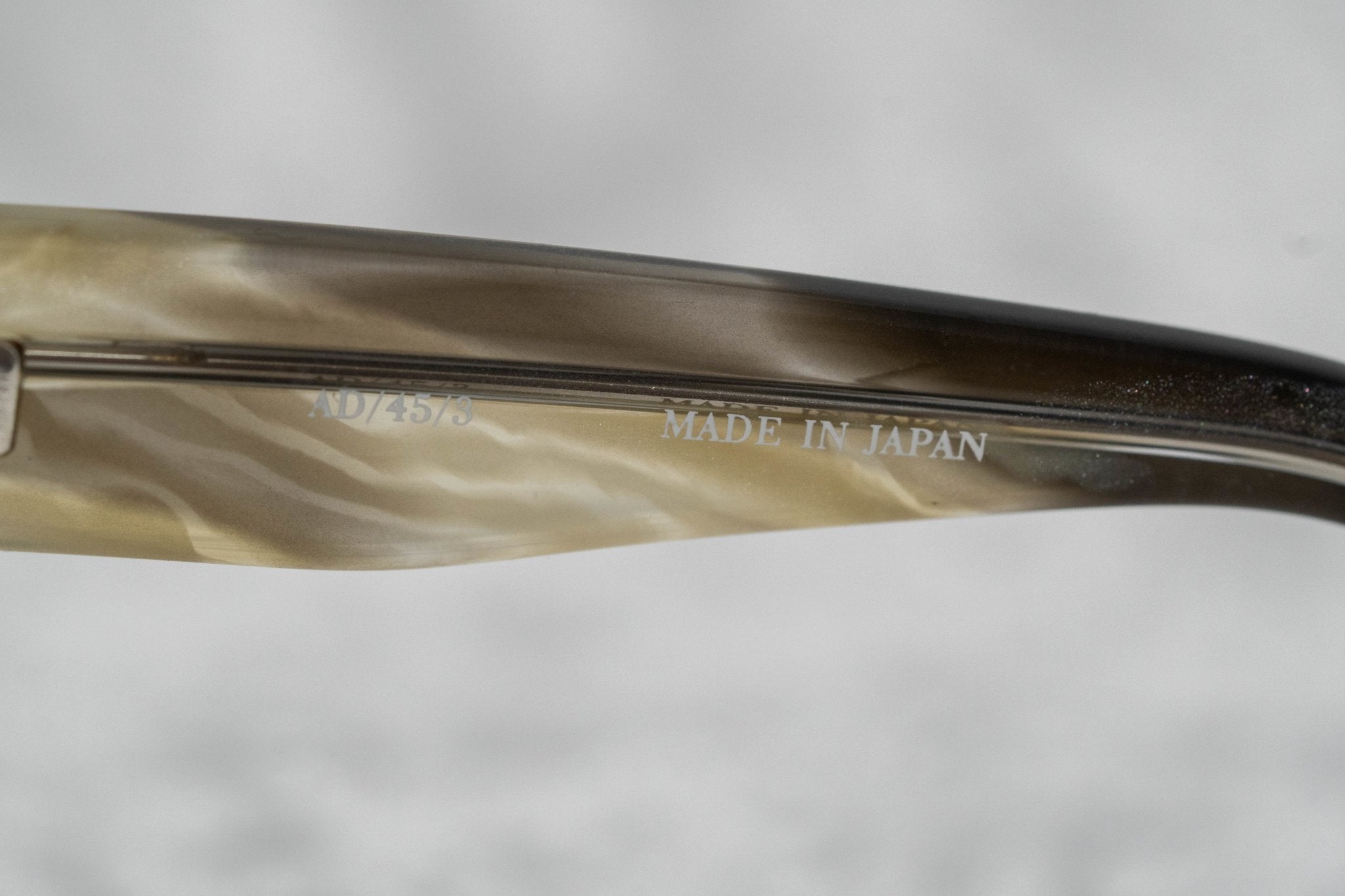 Ann Demeulemeester Ladies Sunglasses Round Hornet and Green AD45C3SUN-GR8 Sunglasses