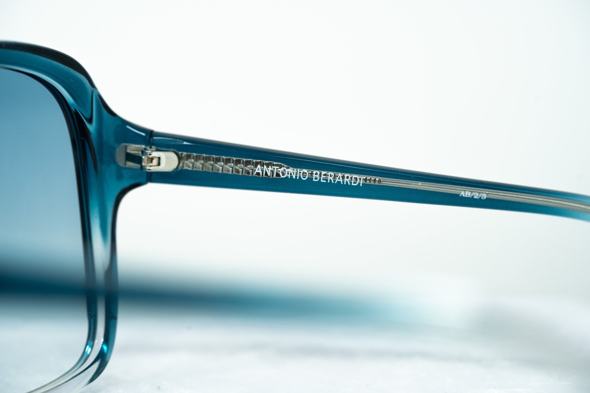 Antonio Berardi Sunglasses Oversized Blue-GR8 Sunglasses