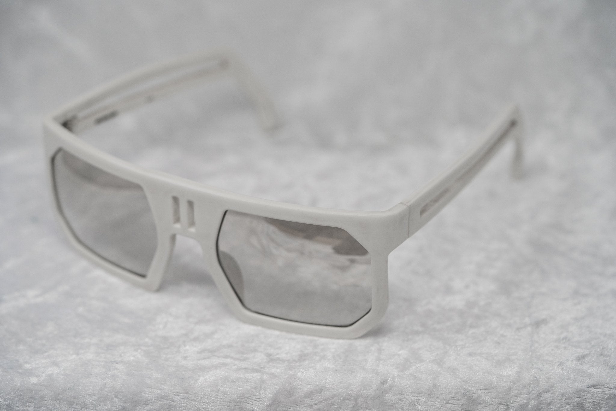 Boris Bidjan Saberi Men's Sunglasses Rectangular White BBS1C1SUN-GR8 Sunglasses