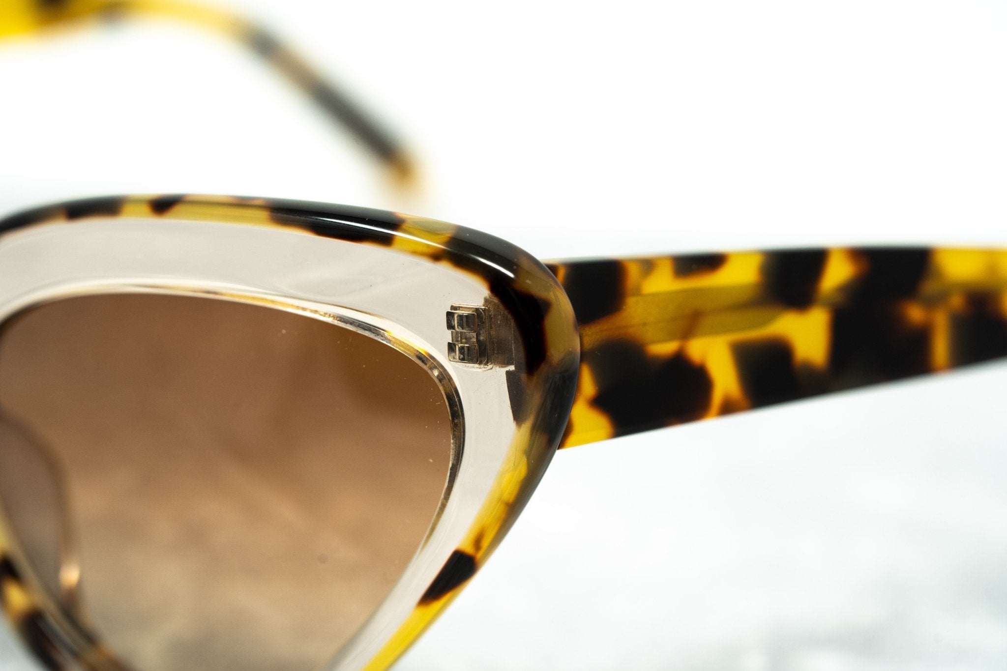 Erdem Ladies Sunglasses Cat Eye Tortoiseshell and Brown EDM29C1SUN-GR8 Sunglasses