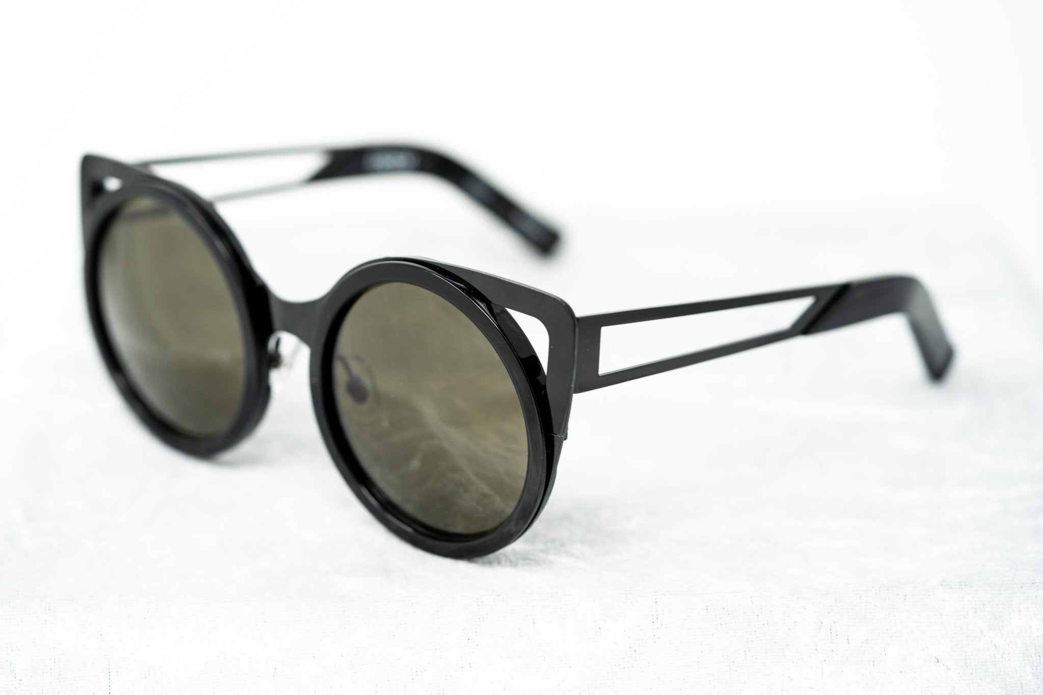 Erdem Sunglasses Cat Eye Black and Grey-GR8 Sunglasses