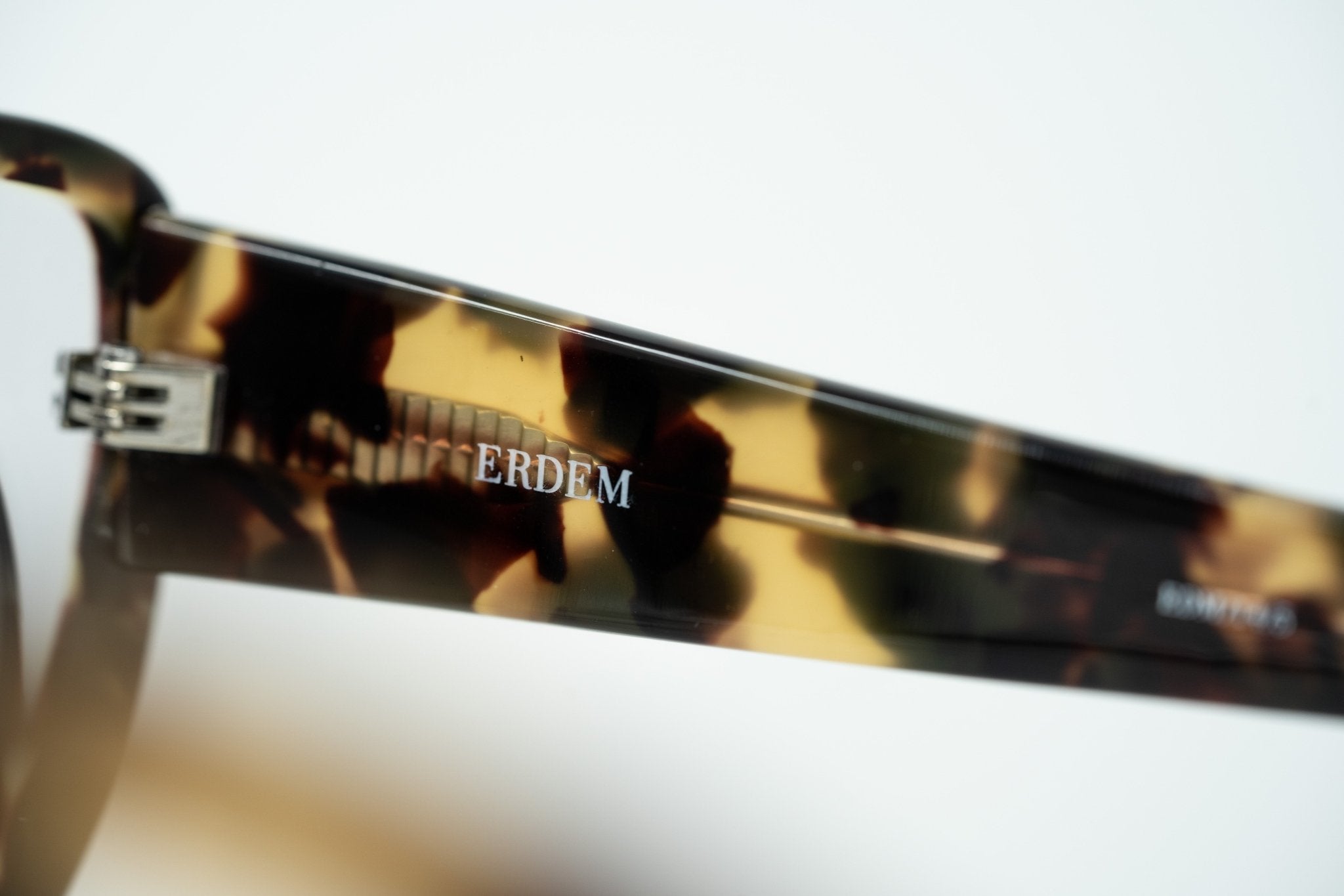 Erdem Ladies Sunglasses Cat Eye Clear Tortoise Shell and Grey EDM14C5SUN-GR8 Sunglasses