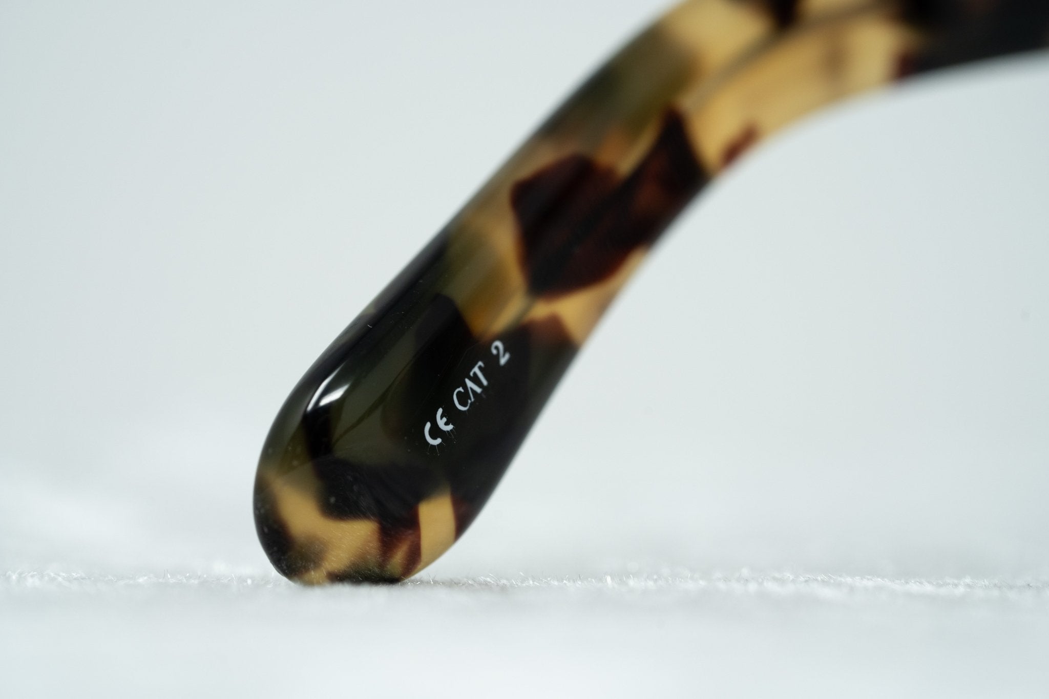 Erdem Ladies Sunglasses Cat Eye Clear Tortoise Shell and Grey EDM14C5SUN-GR8 Sunglasses