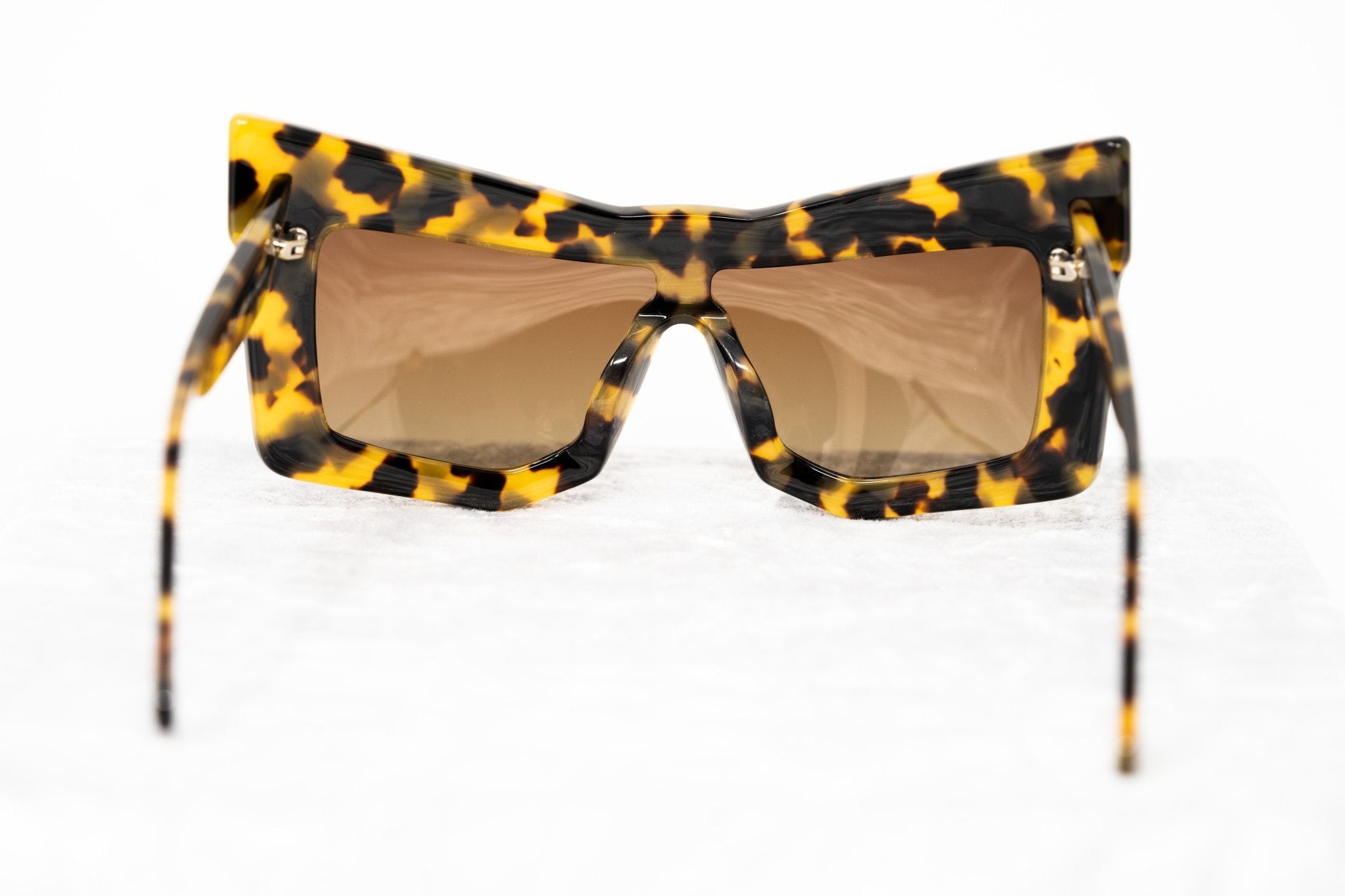 Kokon To Zai Sunglasses Chunky Cat Eye Tortoise Shell With Brown Category 3 Lenses KTZ7C2SUN - Watches & Crystals