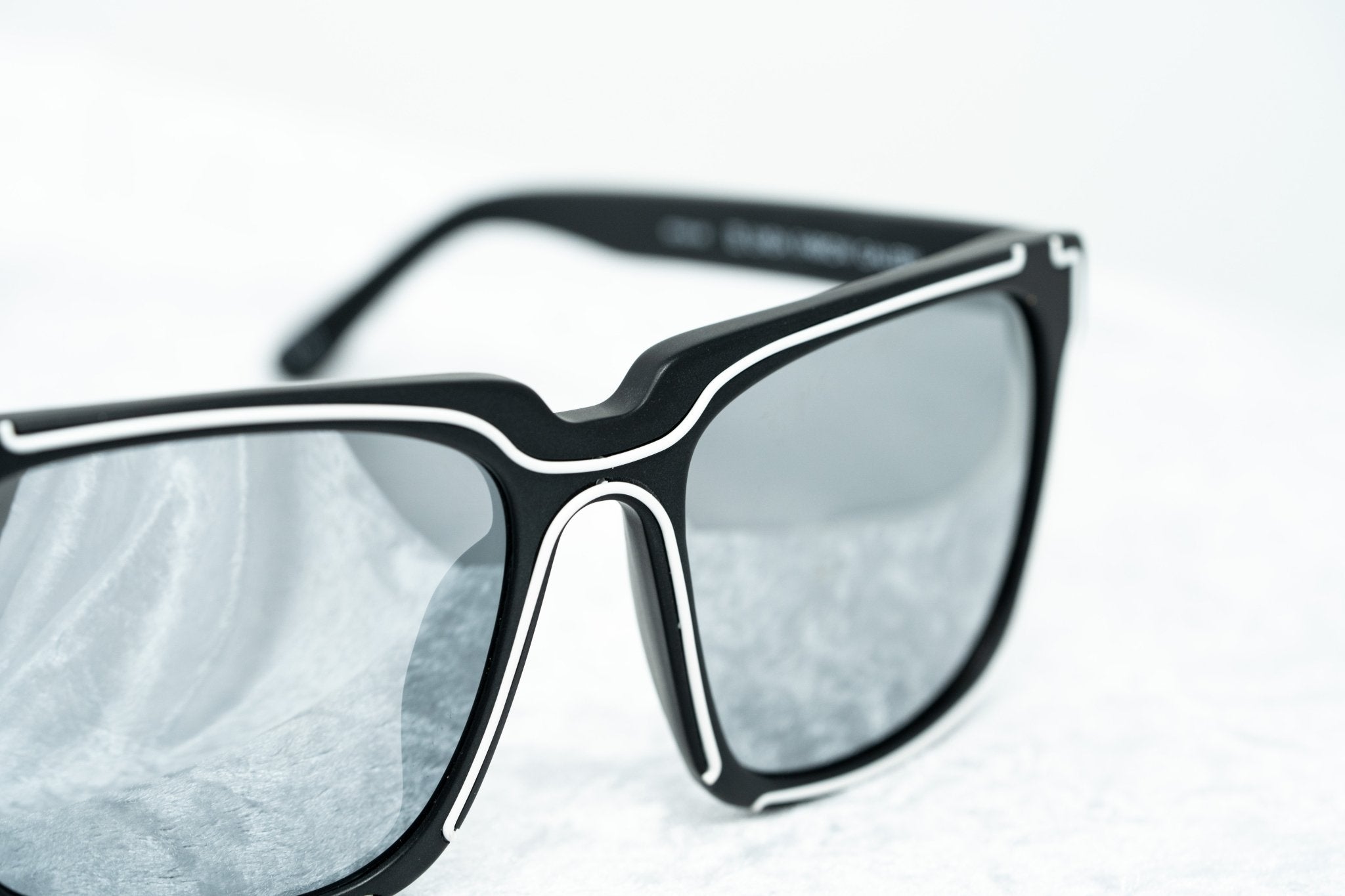 Kokon To Zai Sunglasses D-Frame Black and Silver KTZ14C2SUN-GR8 Sunglasses