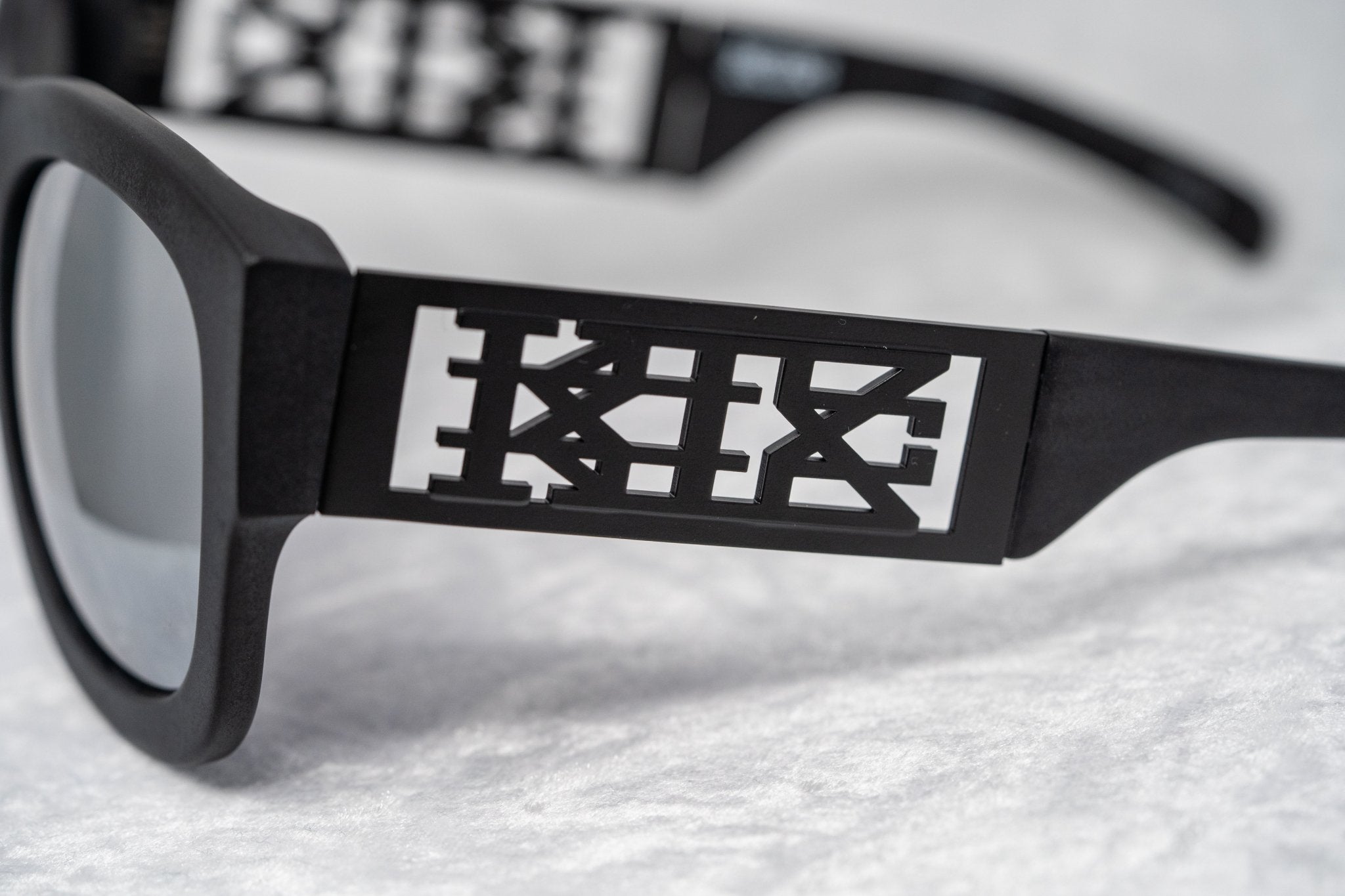 Kokon To Zai Sunglasses Oversized Matte Black and Silver-GR8 Sunglasses