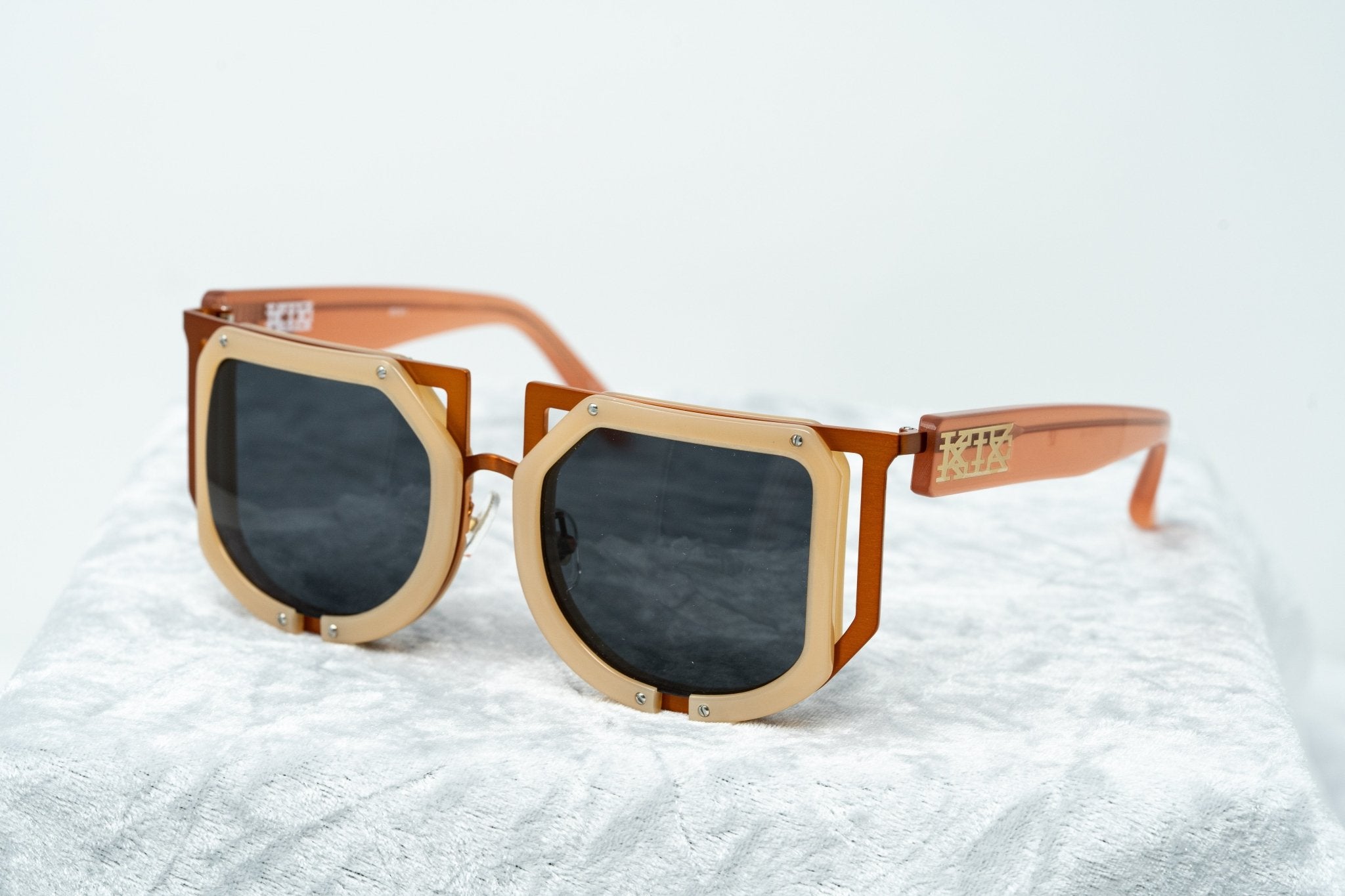 Kokon To Zai Sunglasses Special Beige Orange and Dark Grey KTZ16C1SUN-GR8 Sunglasses