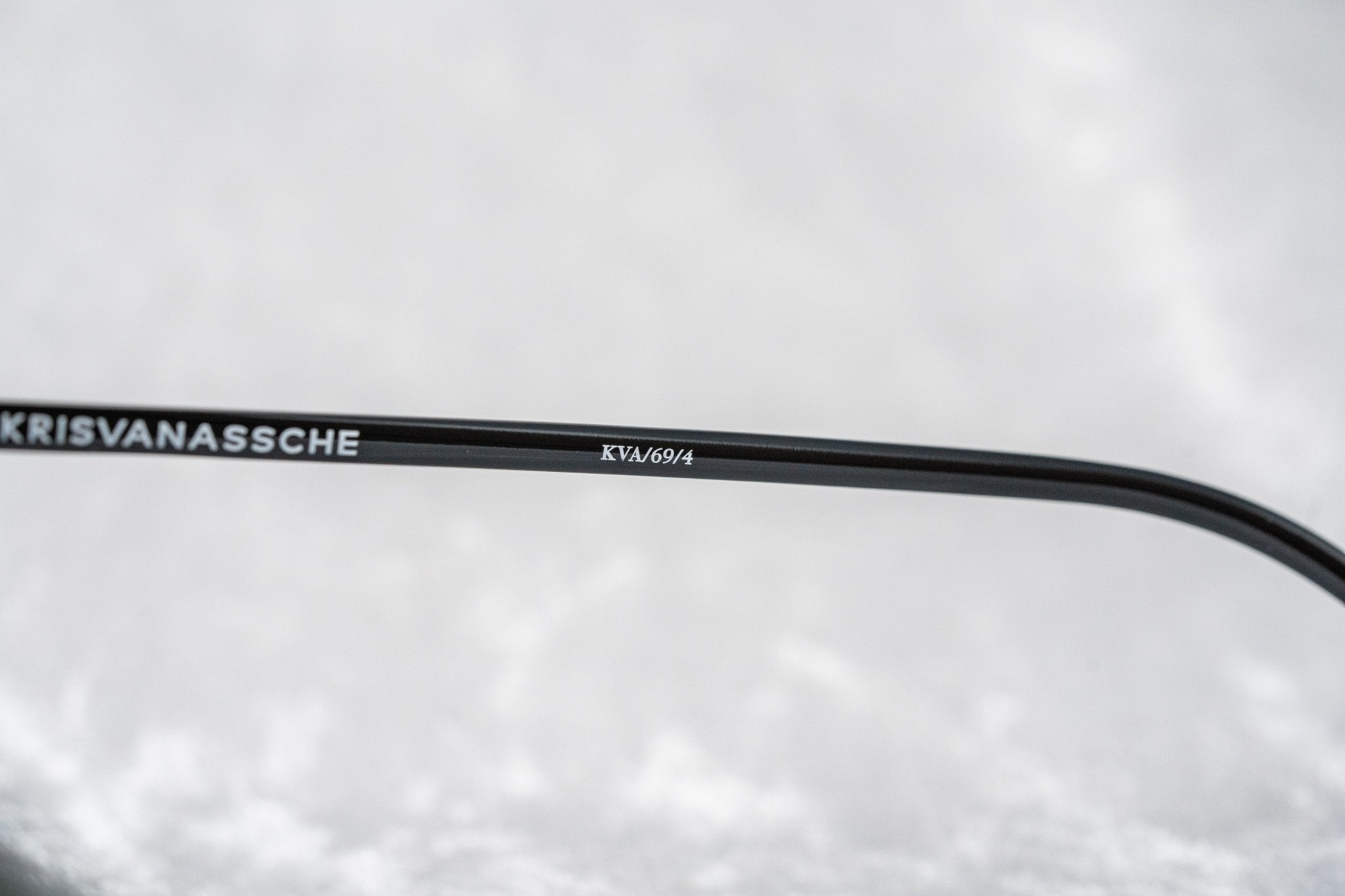 Kris Van Assche Sunglasses Round Shiny Black and Green KVA69C4SUN-GR8 Sunglasses